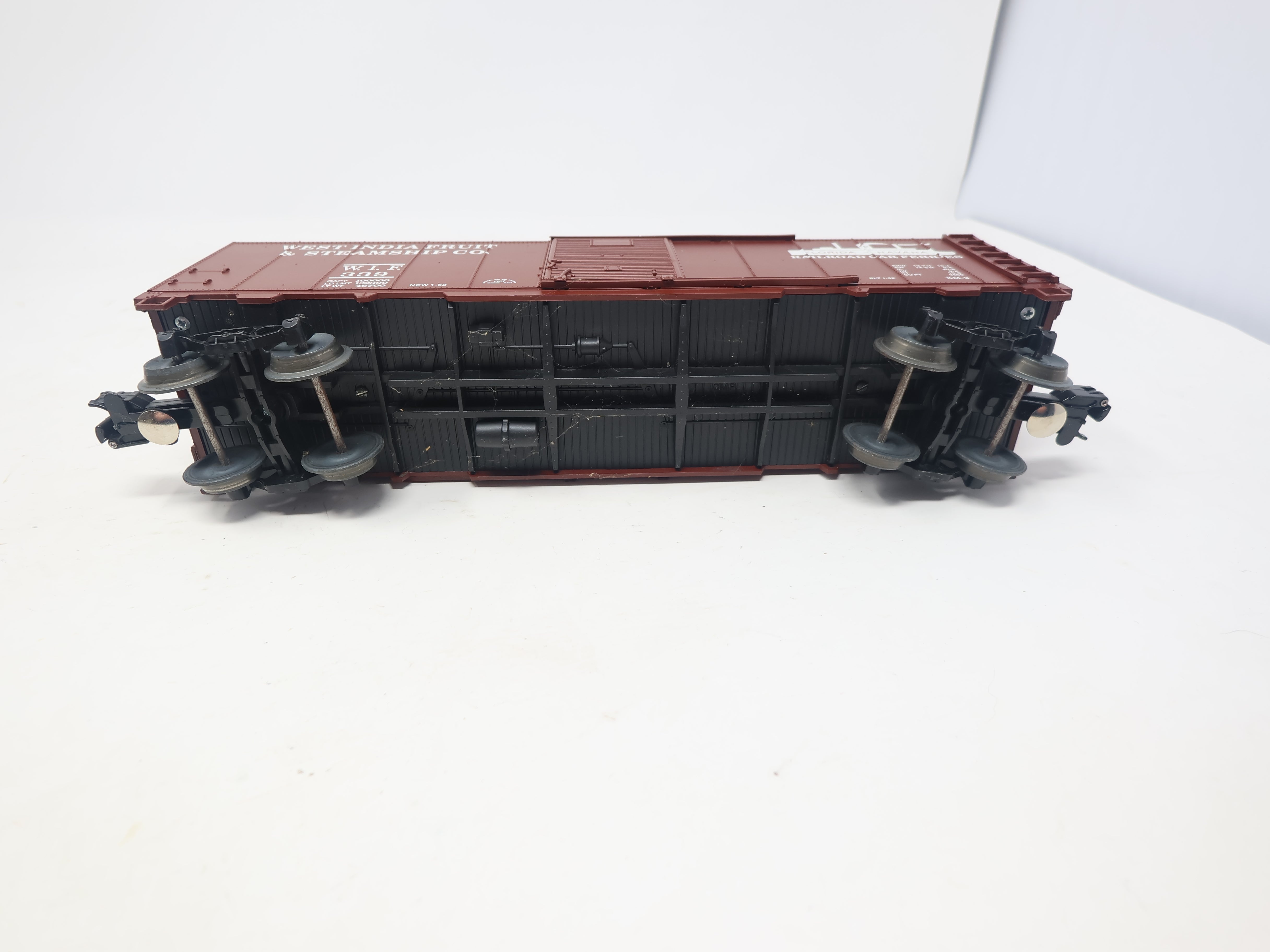 USED Weaver U3525L O, Steel Side Box Car, West India Fruit and Steamship WIF #339, 3 Rail