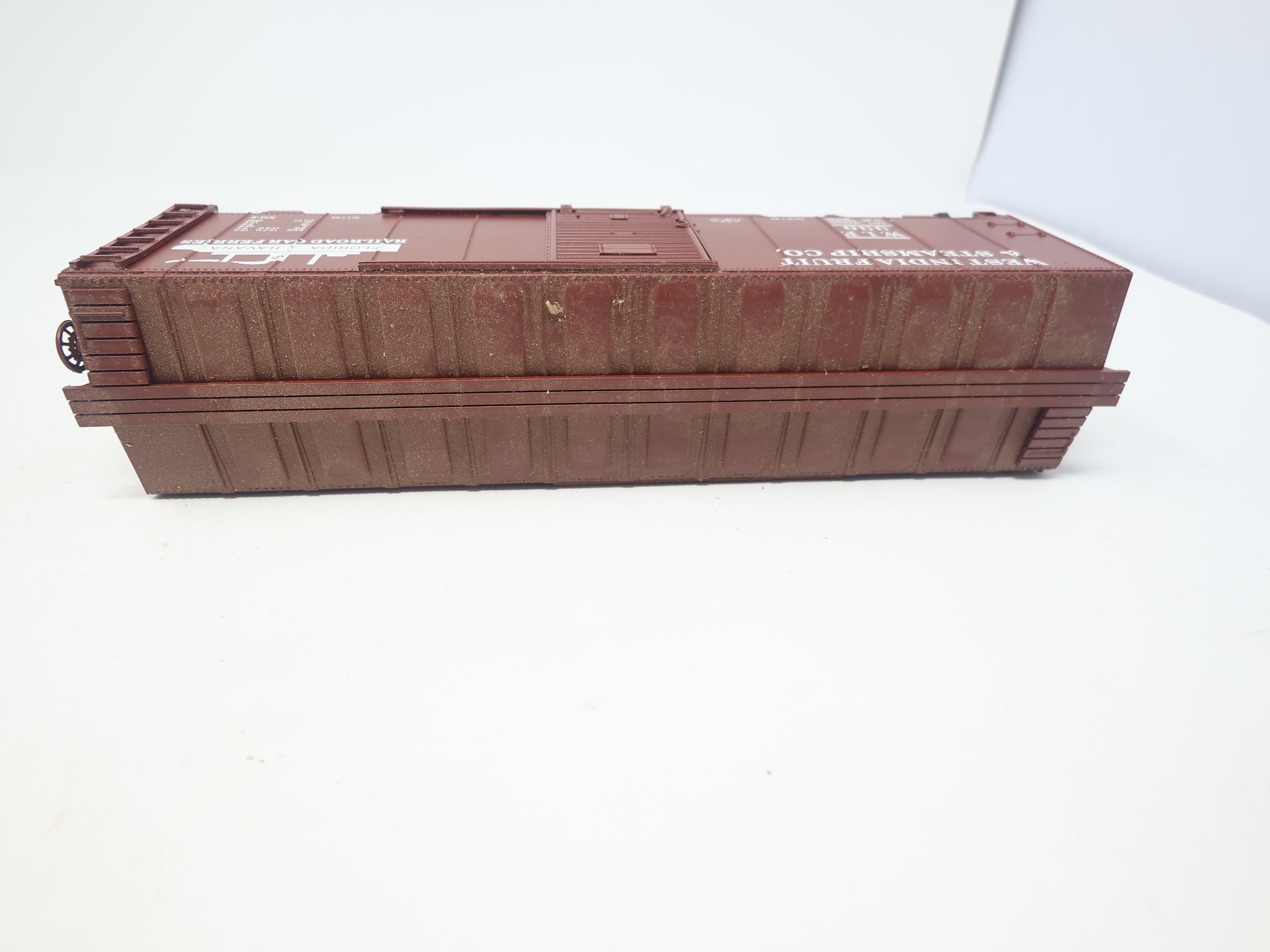 USED Weaver U3525L O, Steel Side Box Car, West India Fruit and Steamship WIF #339, 3 Rail