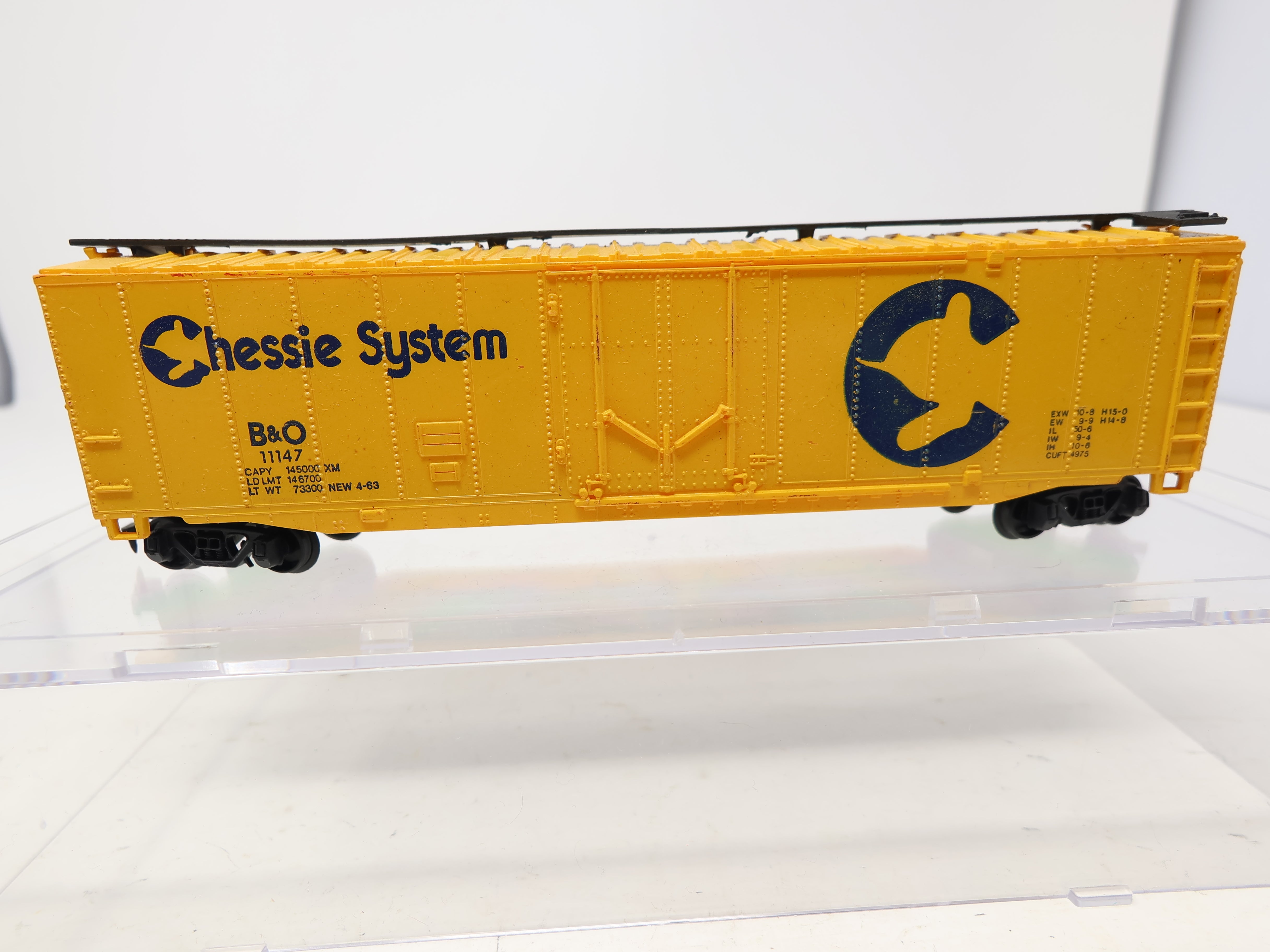 USED Bachmann HO Scale, 50' Box Car, Chessie System B&O #11147