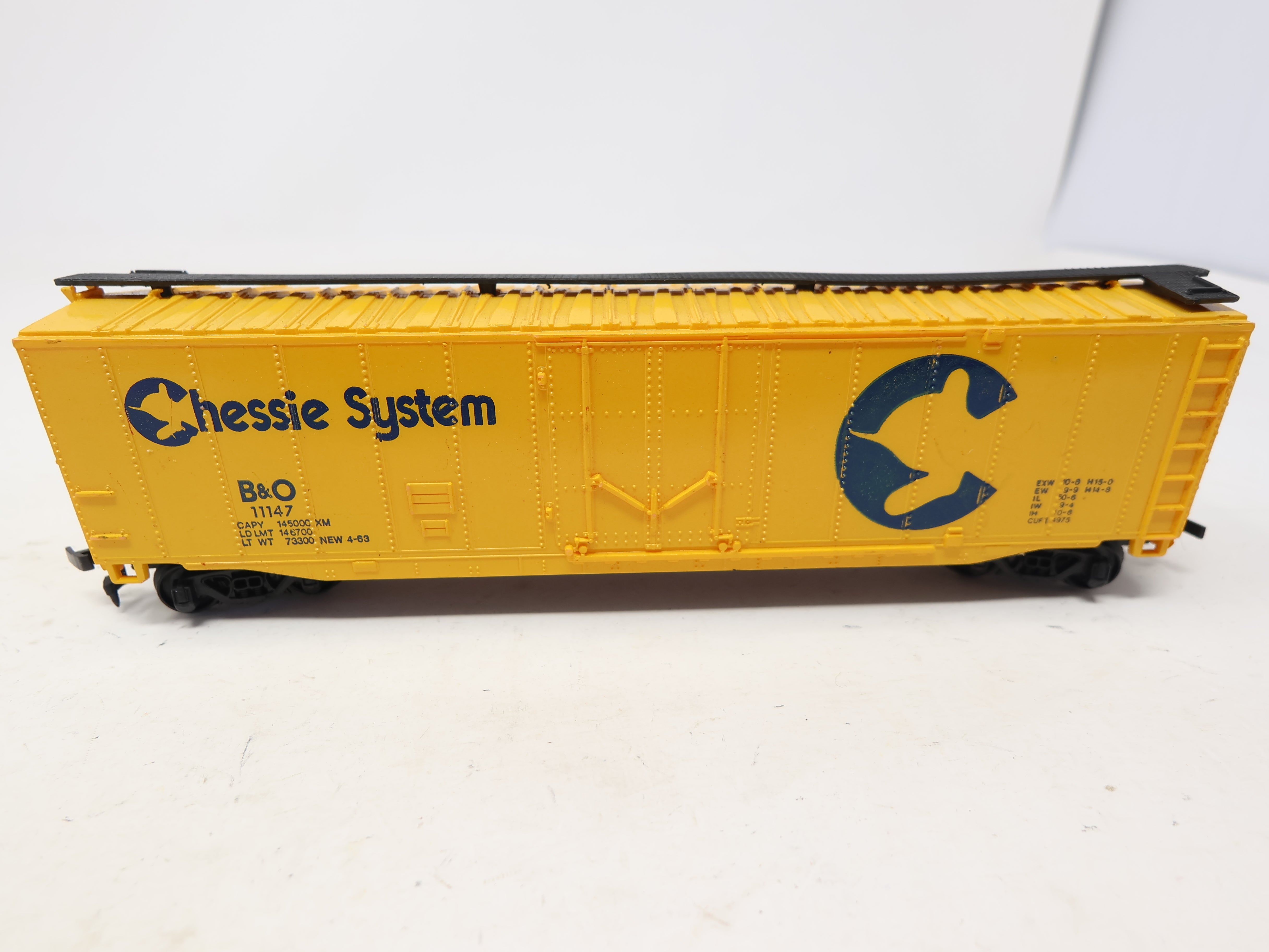 USED Bachmann HO Scale, 50' Box Car, Chessie System B&O #11147