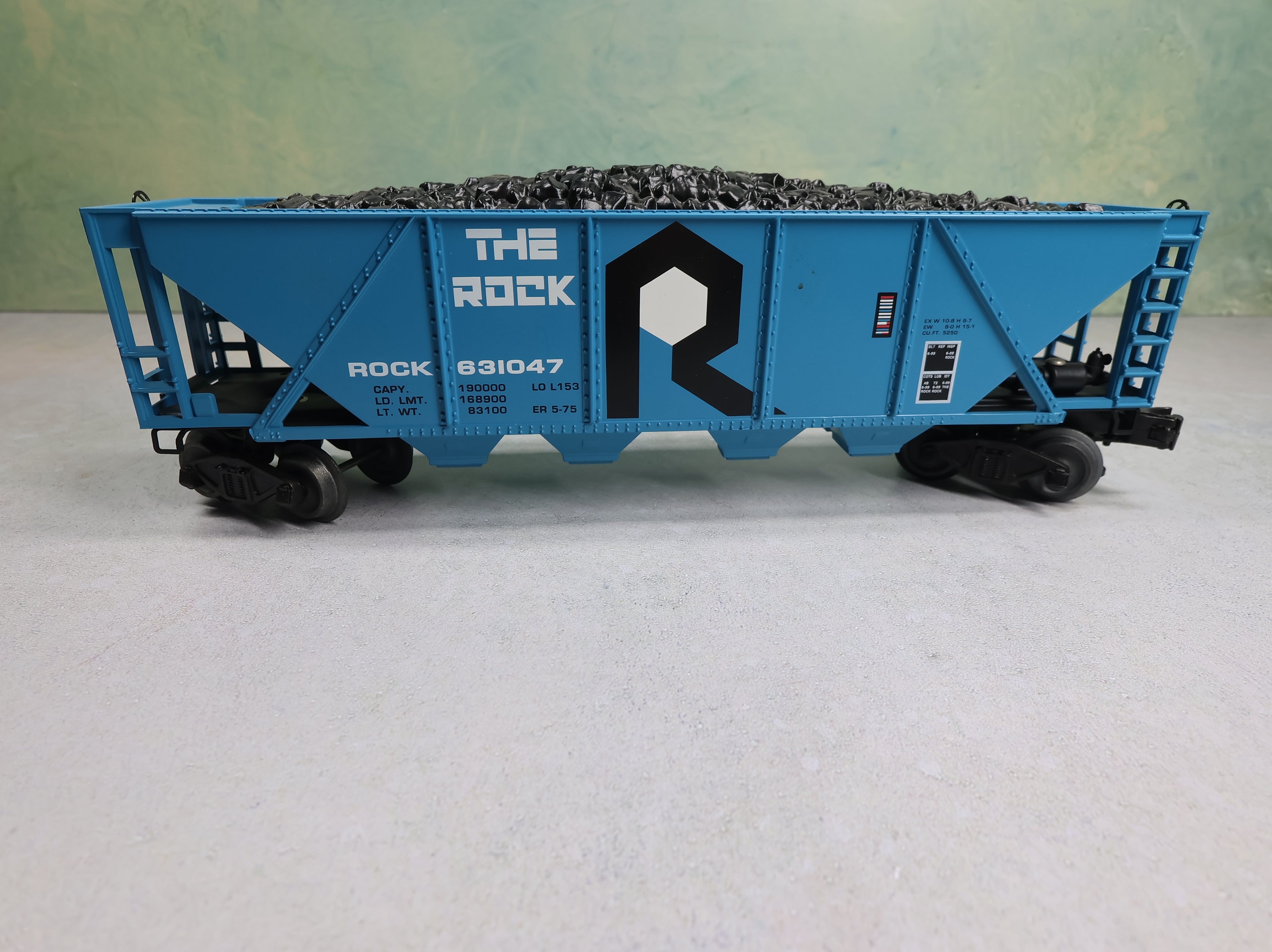 USED Williams HC08 O Quad Hopper Rock Island #631047 w/ Cover & Coal Load