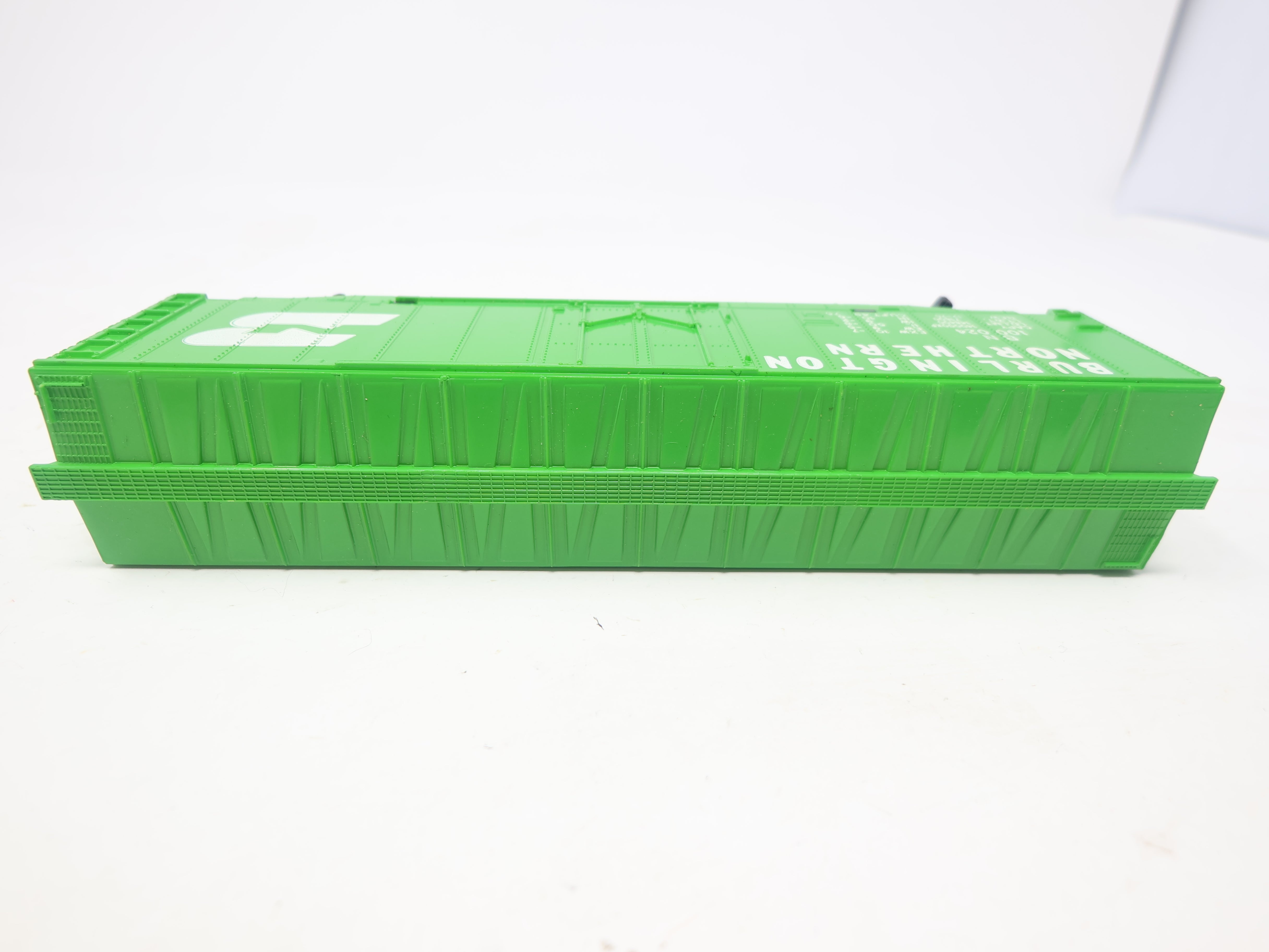 USED Tyco HO Scale, 50' Box Car, Burlington Northern BN #100024