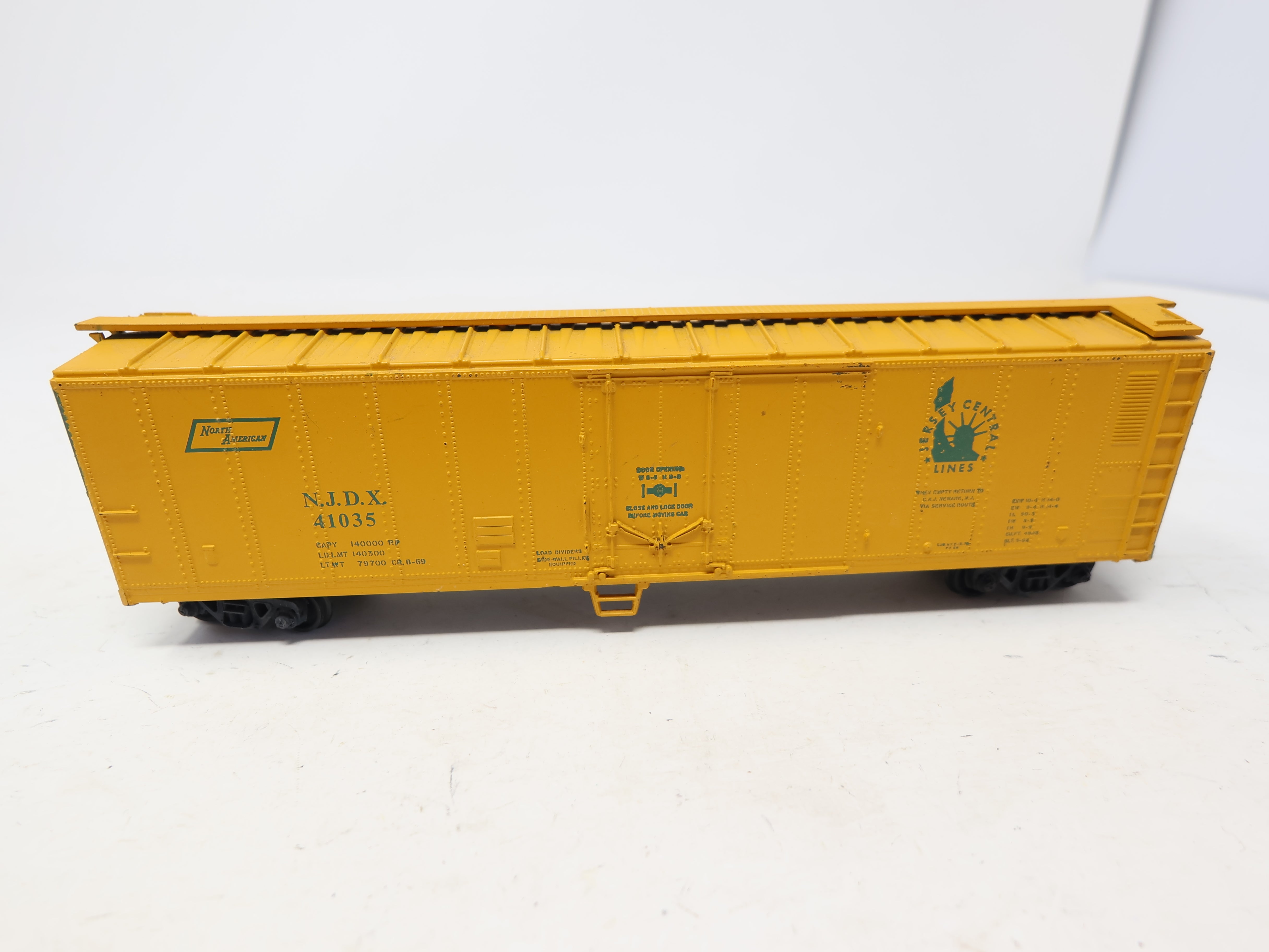 USED Athearn HO Scale, 50' Box Car, New Jersey Transit NJDX #41035