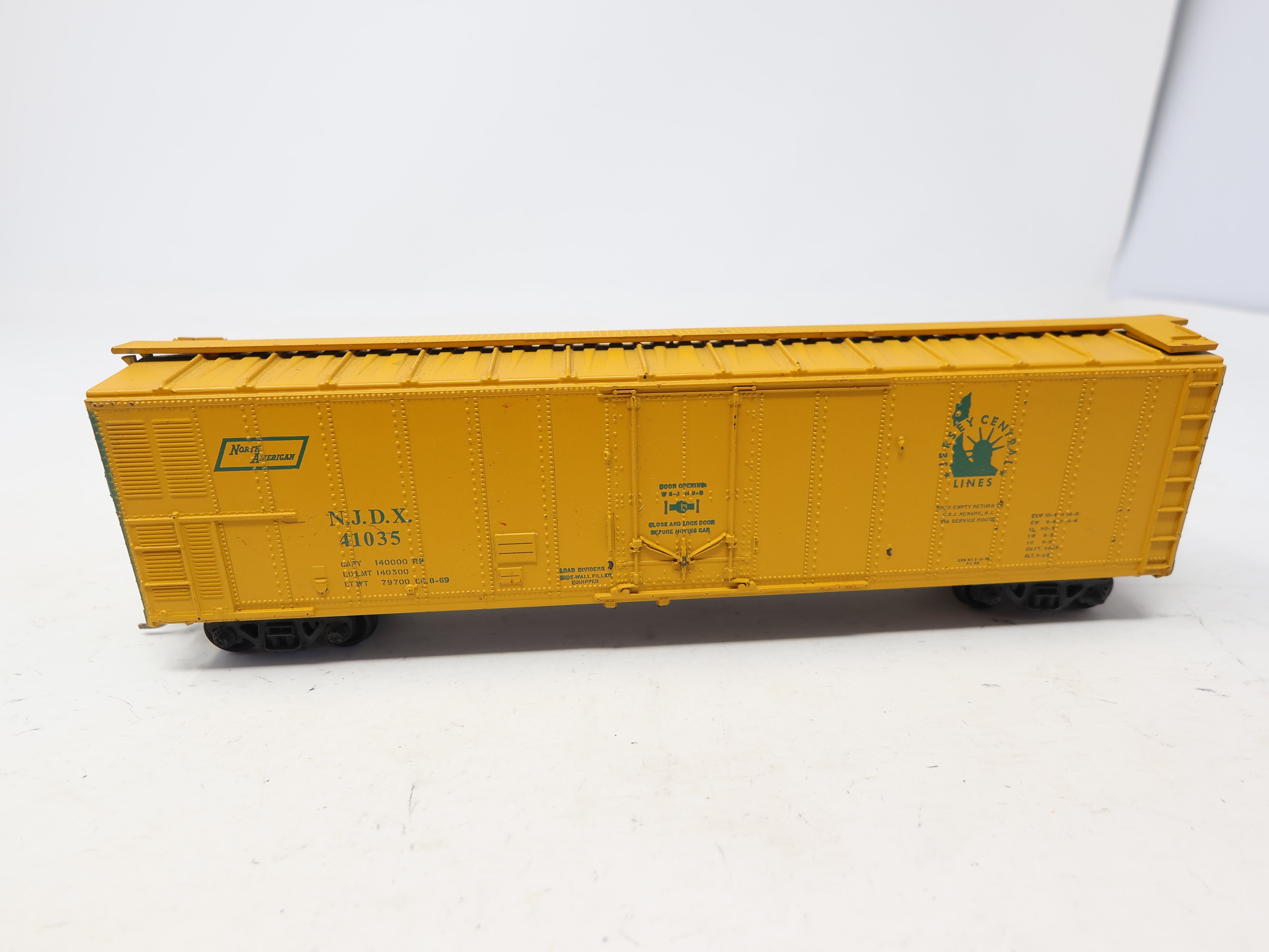 USED Athearn HO Scale, 50' Box Car, New Jersey Transit NJDX #41035