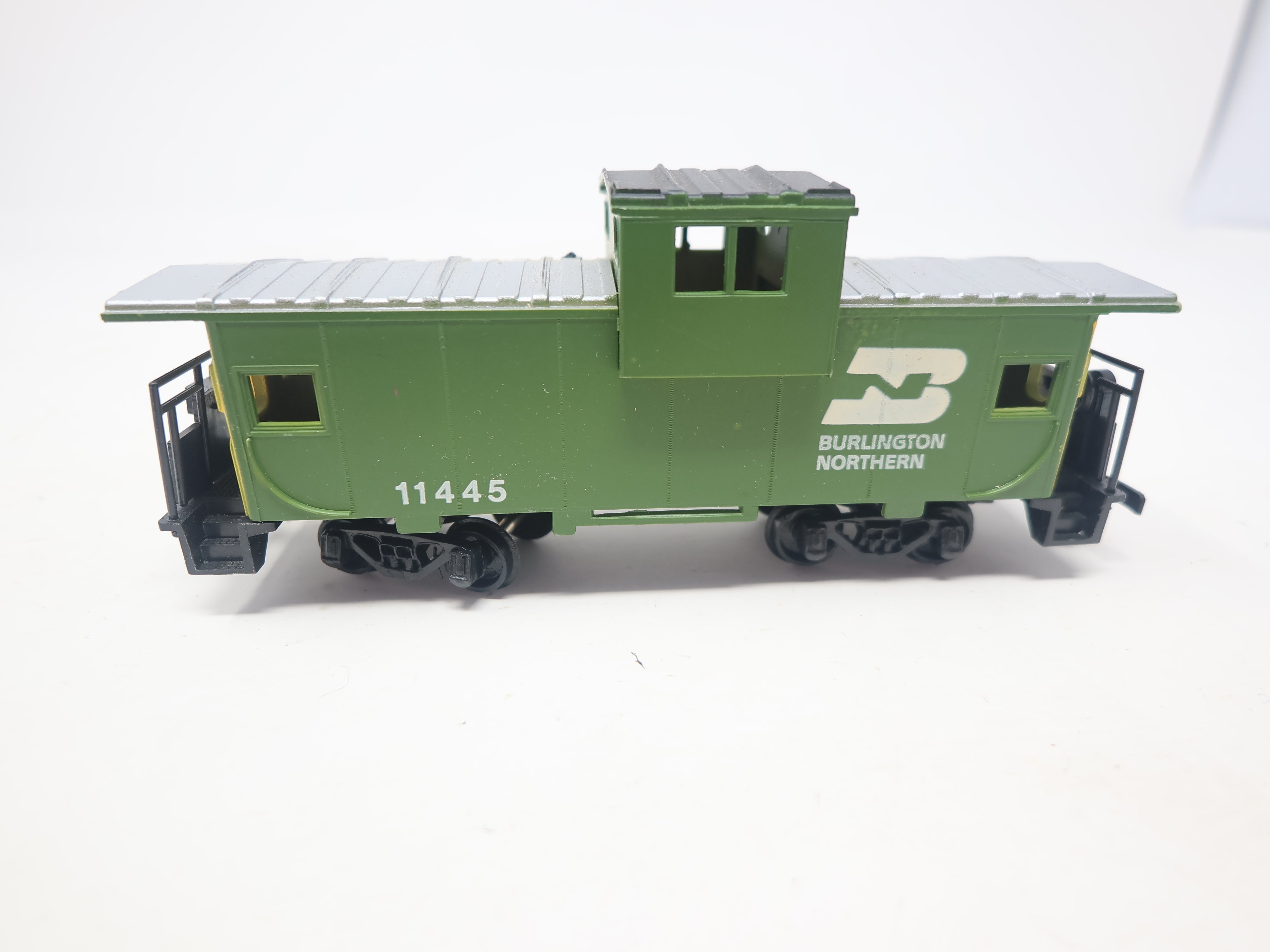 USED Bachmann HO Scale, Caboose, Burlington Northern #11445