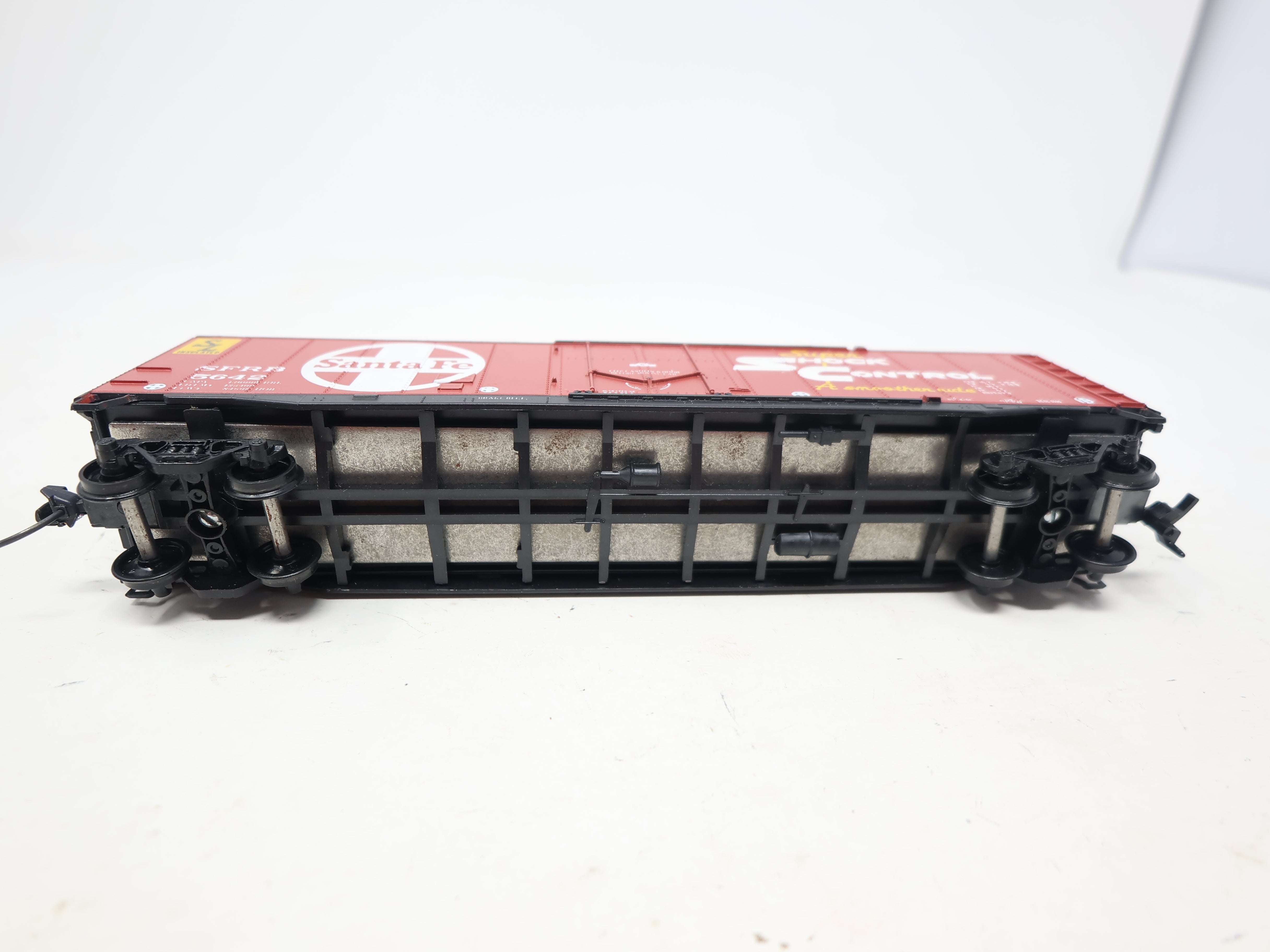 USED Athearn 1325 HO Scale, 50' PD Box Car, Santa Fe SFRB #5642