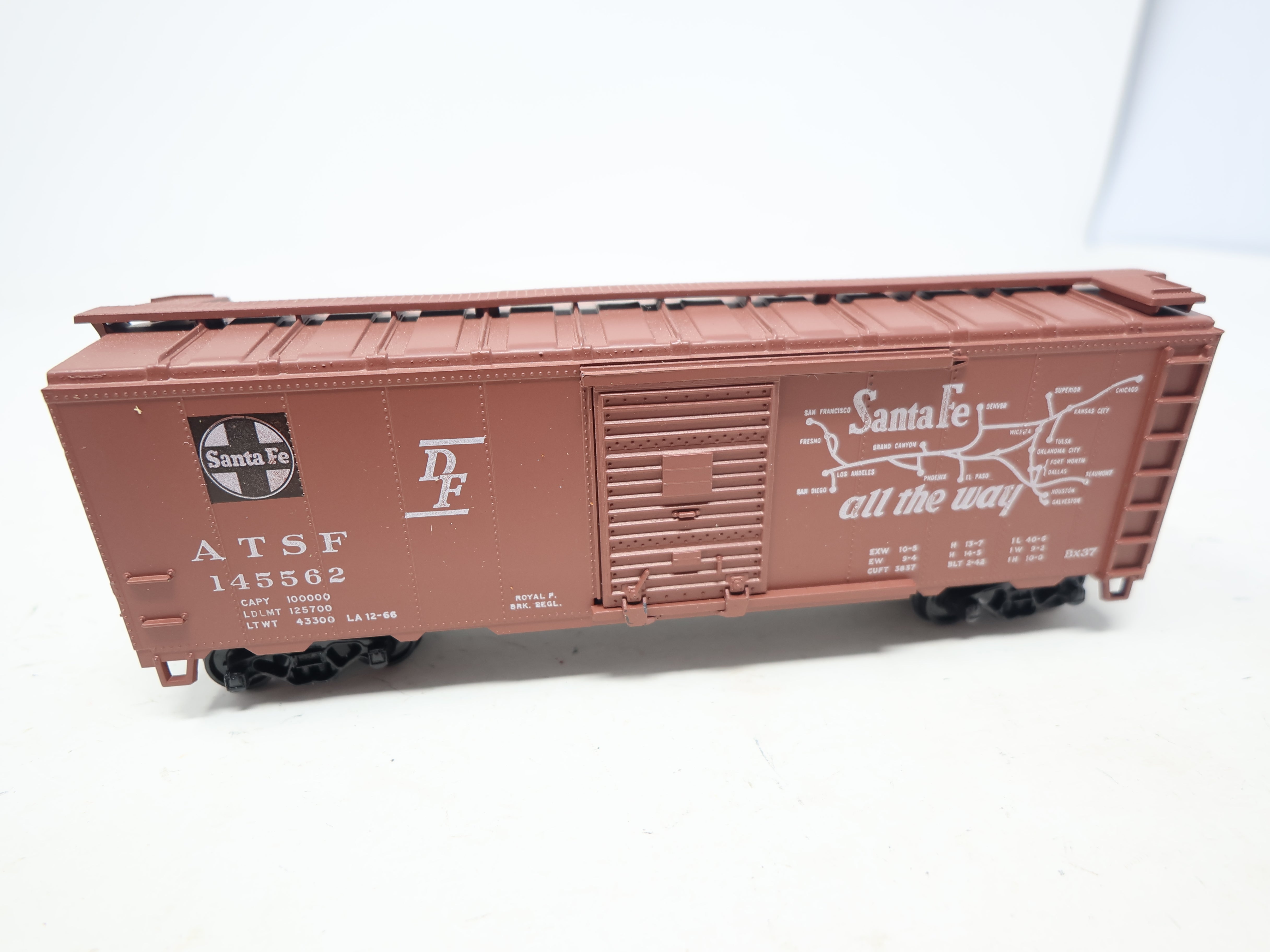 USED Athearn 5016 HO Scale, 40' Box Car, Santa Fe ATSF #145562