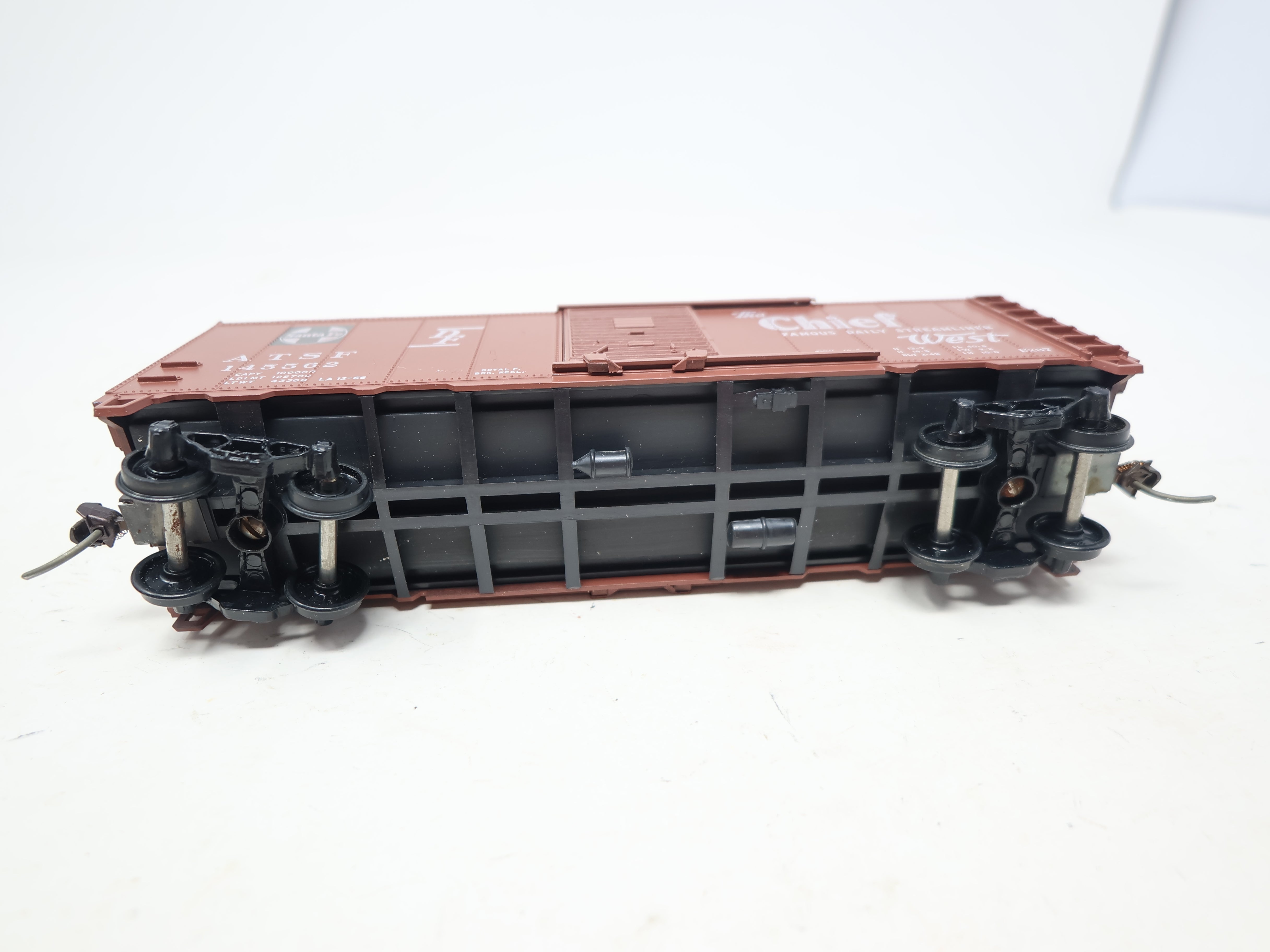 USED Athearn 5016 HO Scale, 40' Box Car, Santa Fe ATSF #145562