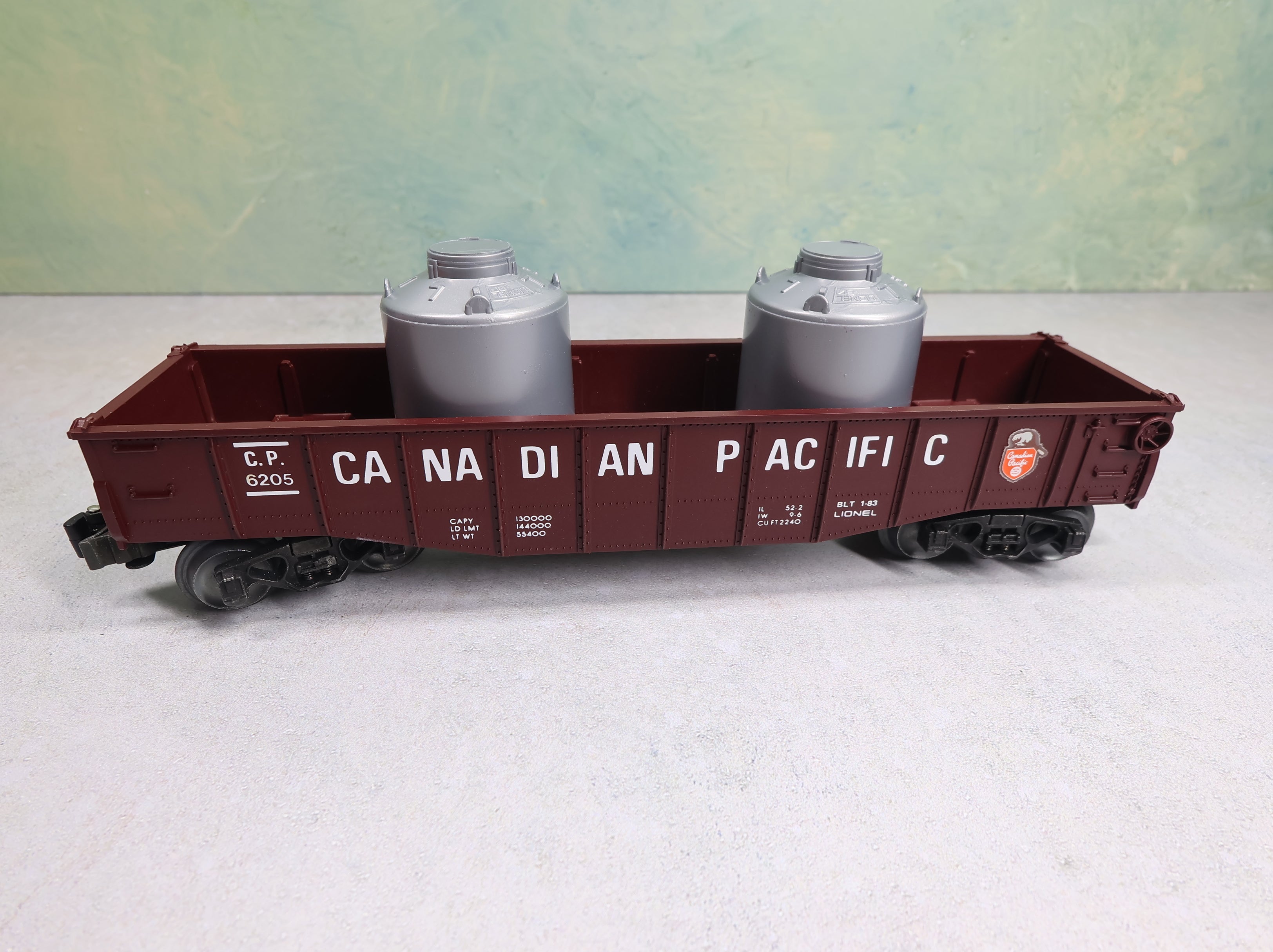 USED Lionel O Long Gondola Canadian Pacific CP #6205