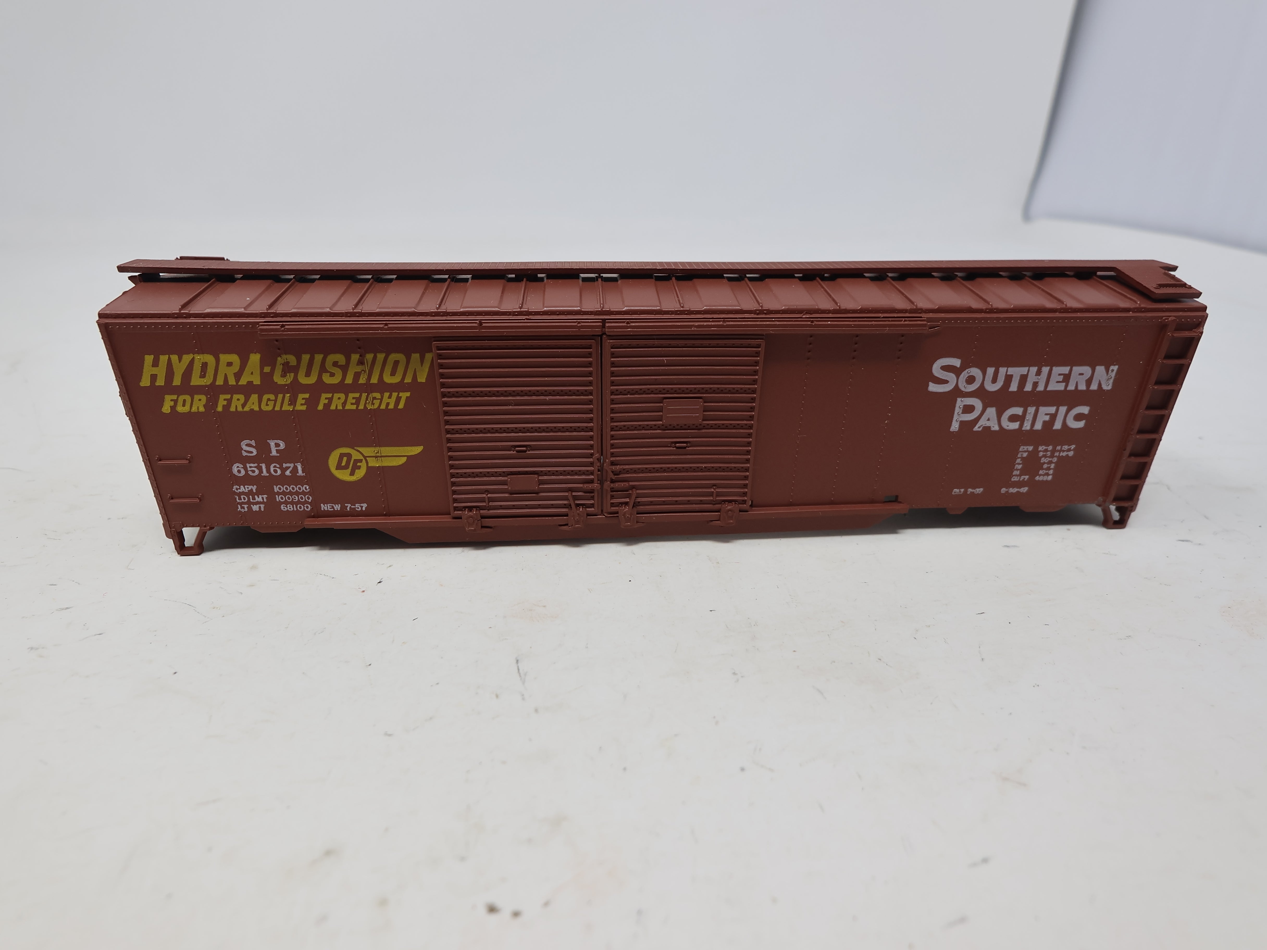 USED Athearn 1315 HO Scale, 50' DD Box Car, Southern Pacific SP #651671, Needs Work