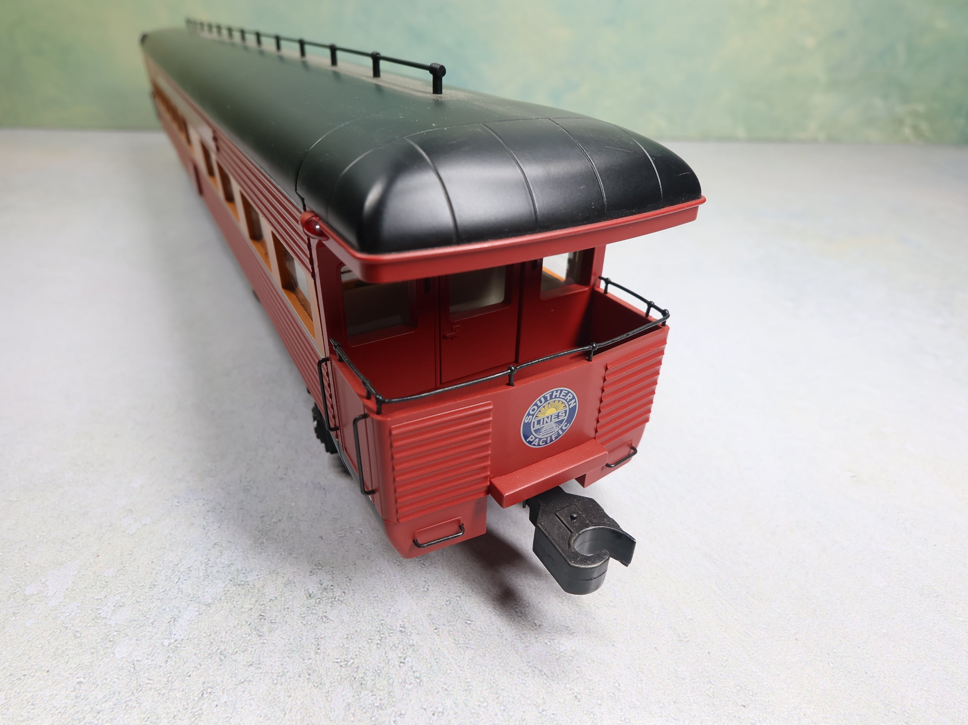 USED K-Line K4688-30001 O Aluminum Business Car 18" Southern Pacific SP #290 w/ Interior & Figures