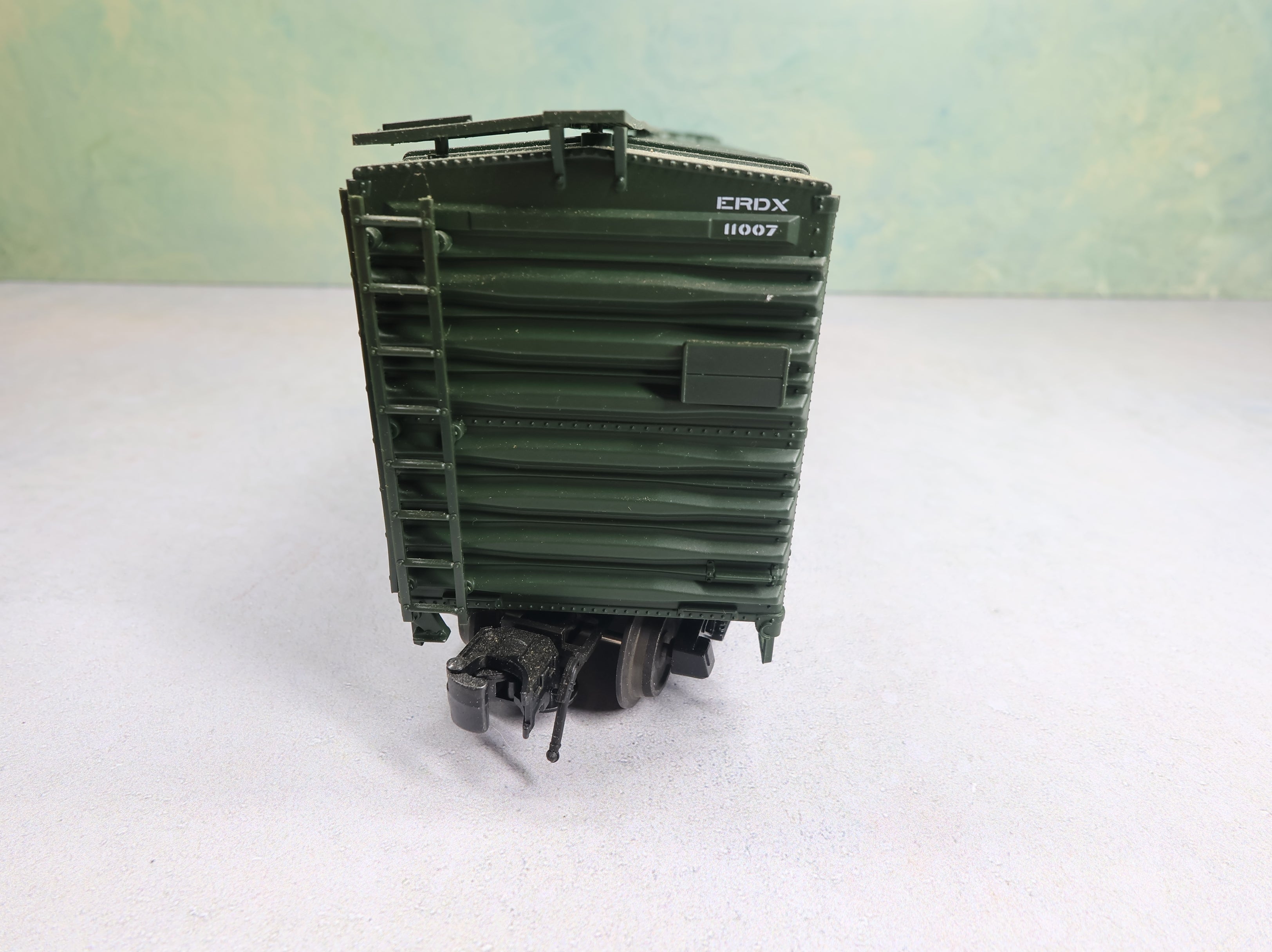 USED Atlas #0539-2 O 40' Plug Door Box Car Eastern States ERDX #11007 AM Hobbies Custom