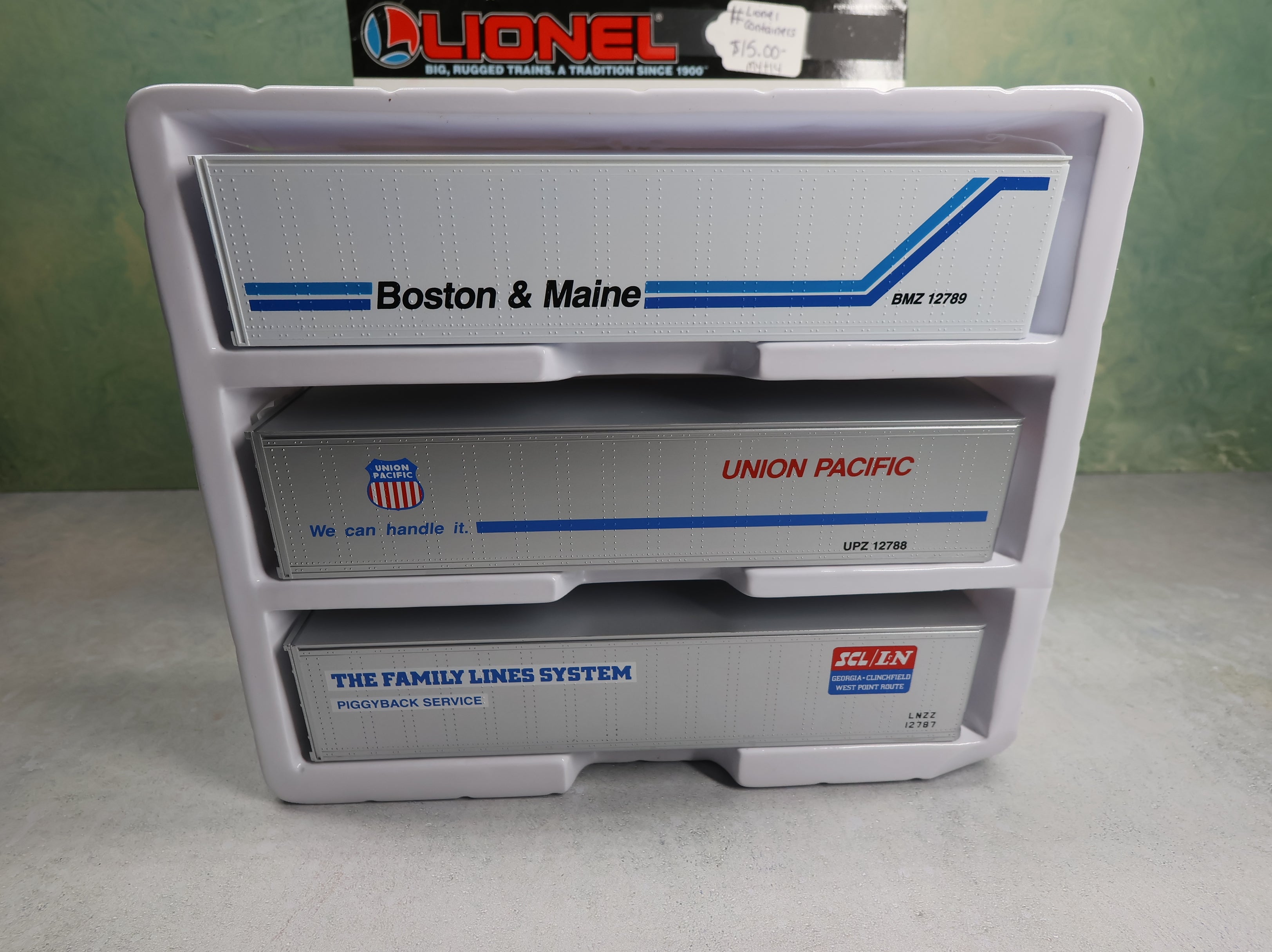 USED Lionel #6-12784 O 3 Intermodal Containers BM, UP, Family Lines