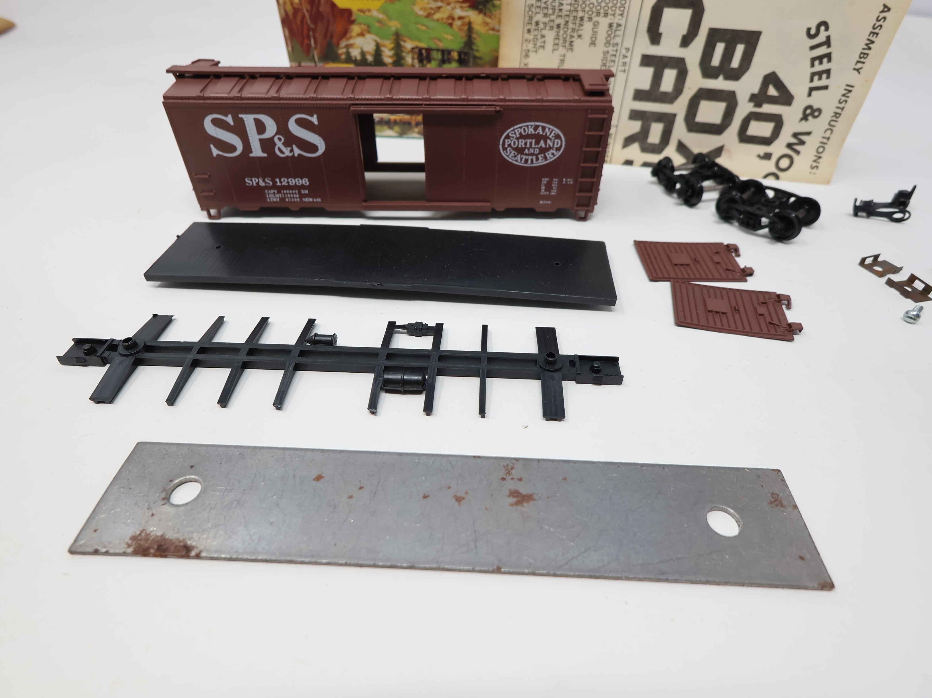 USED Athearn HO Scale 40' Steel Box Car Spokane Portland & Seattle SP&S #12996 KIT