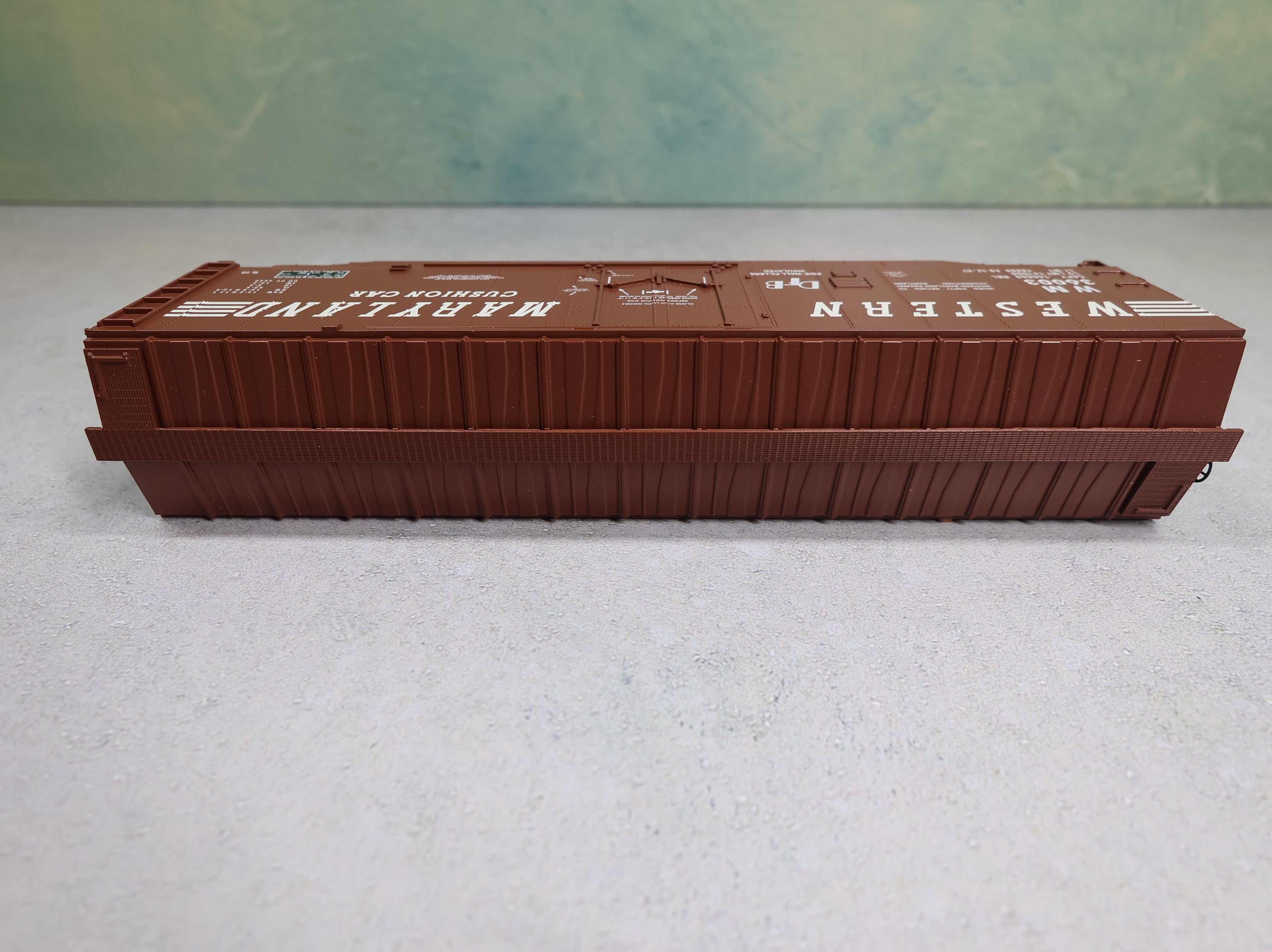 USED Bachmann 18037 HO Scale 50' Plug Door Box Car Western Maryland WM #36003