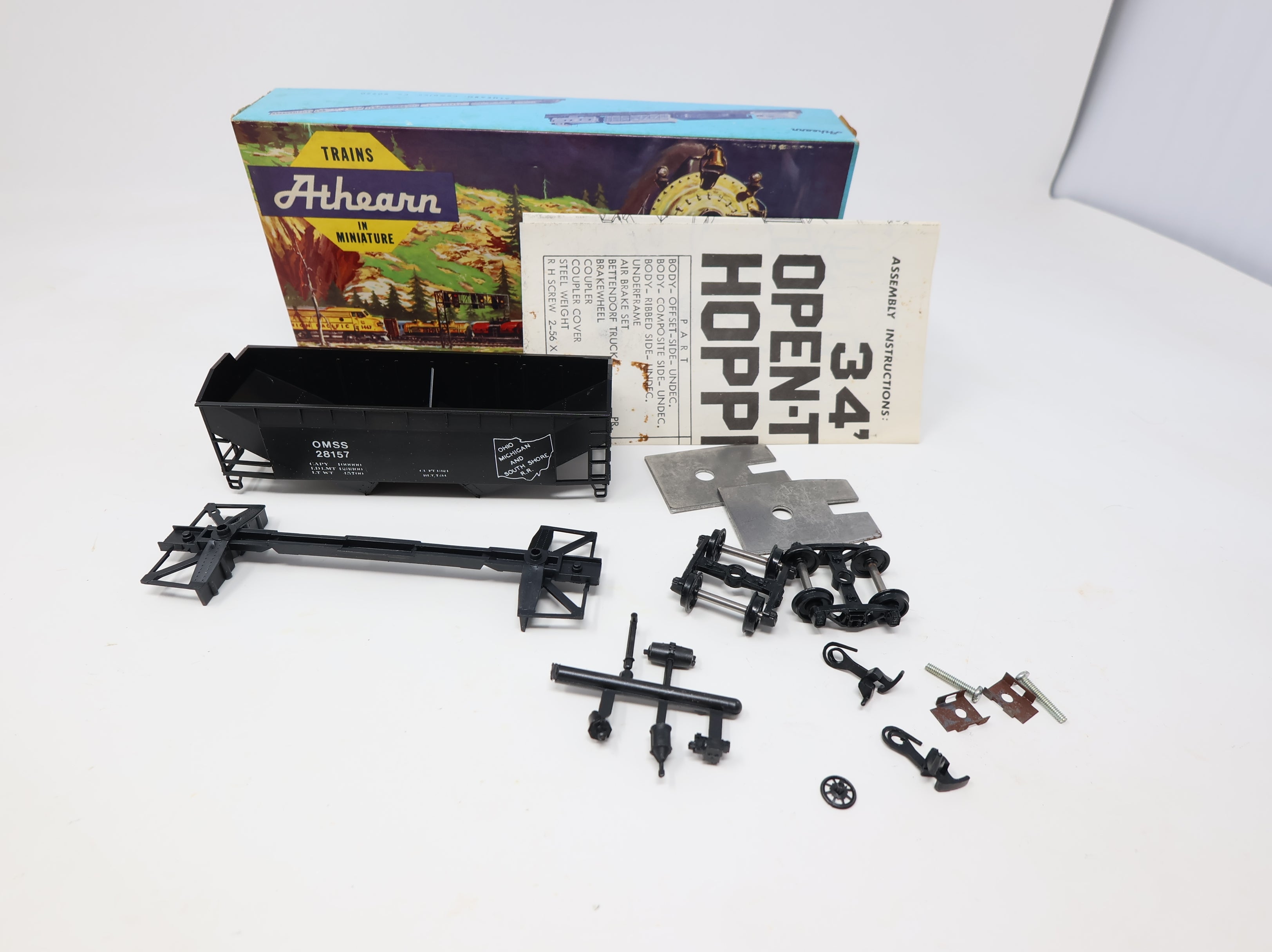 USED Athearn HO Scale Twin Offset Hopper Ohio Michigan & South Shore OMSS #28157 KIT