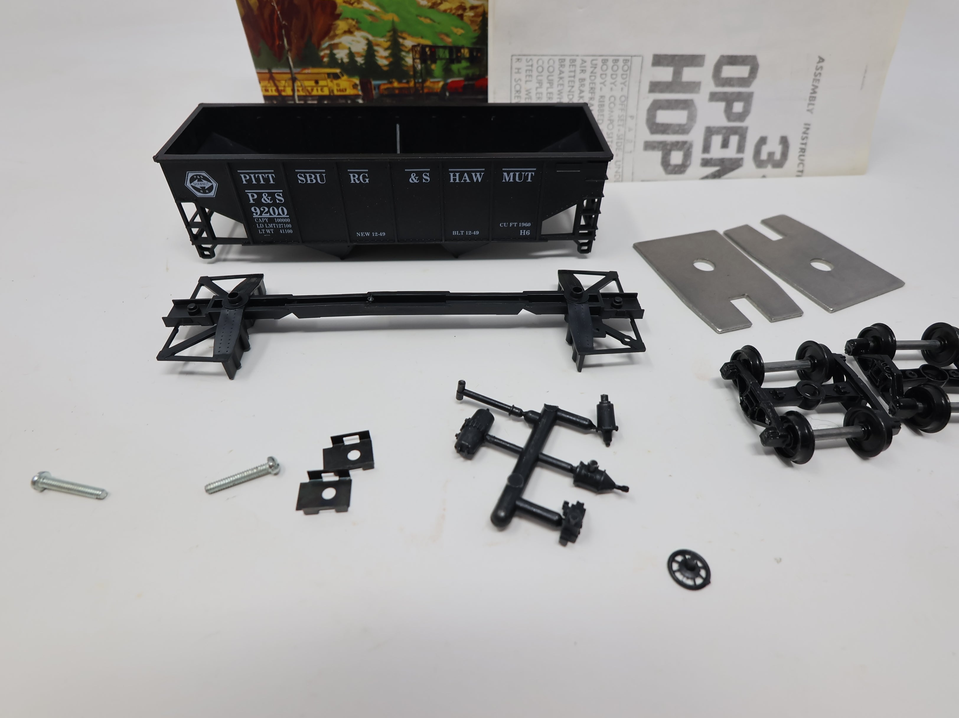 USED Athearn HO Scale 34' Ribbed Hopper Pittsburg & Shawmut P&S #9200 Third Rail Graphics KIT