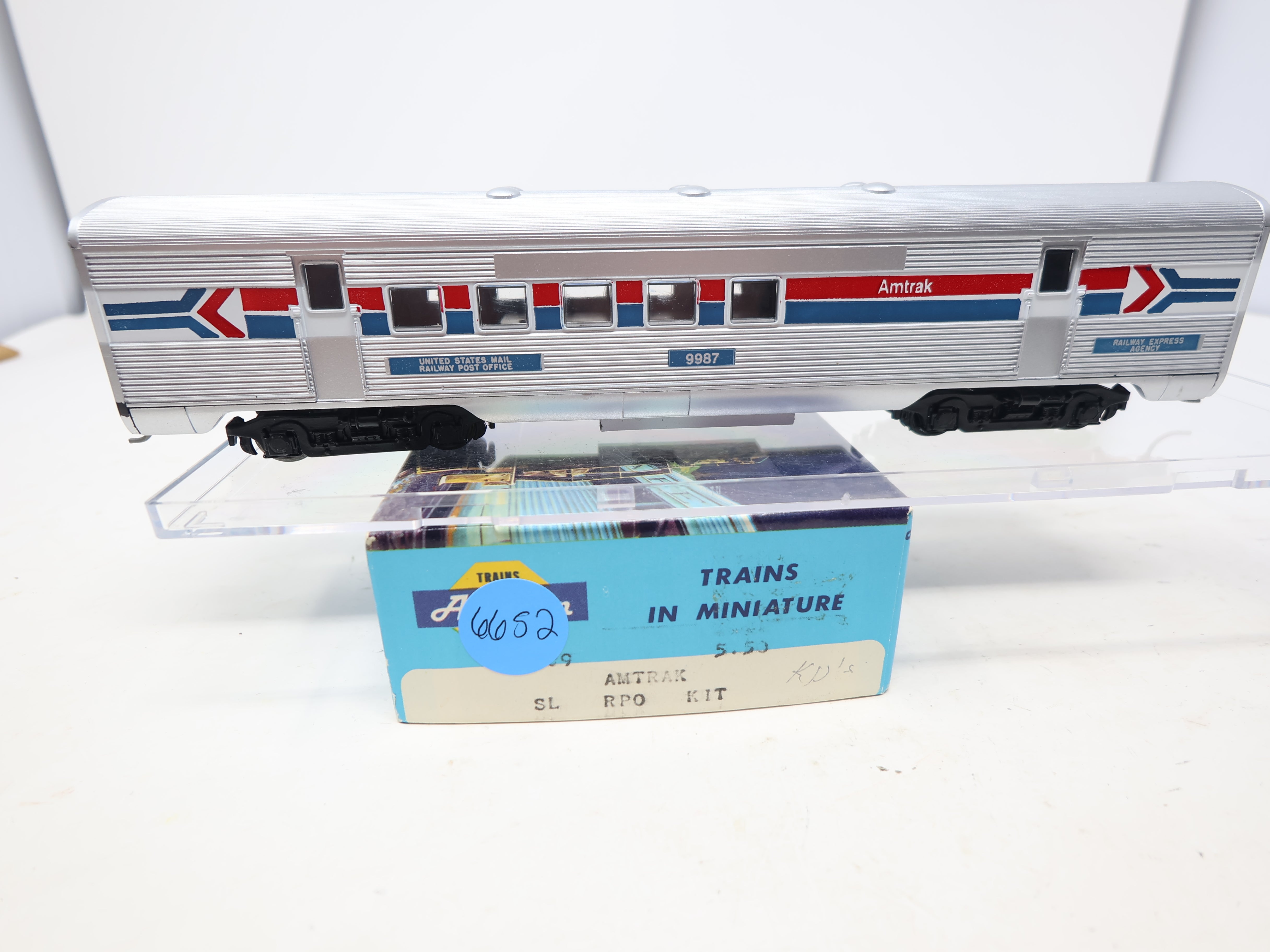 USED Athearn 1809 HO Scale, SL RPO Passenger Car, Amtrak #9987