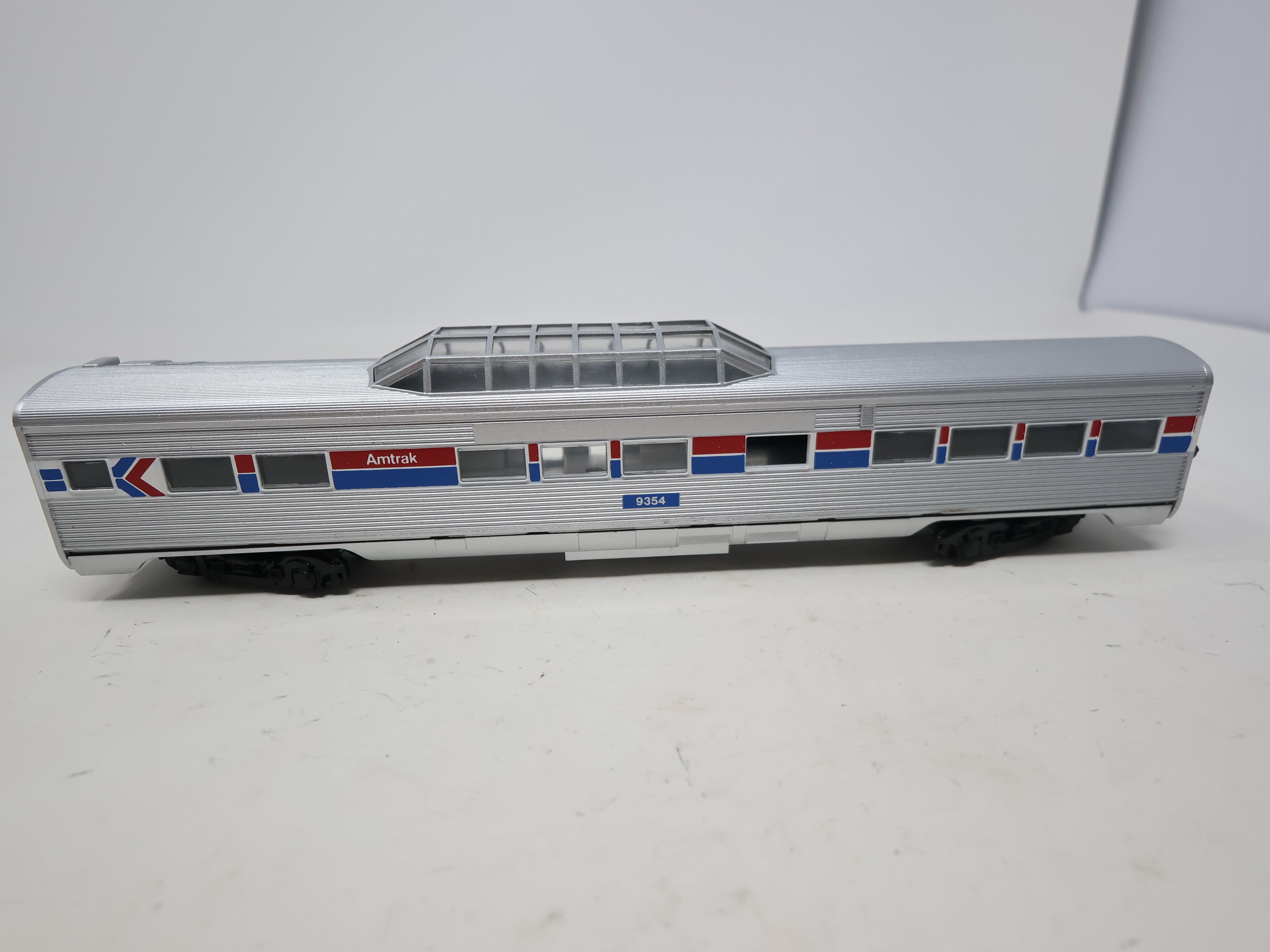 USED Athearn 1829 HO Scale, SL Vista Dome Passenger Car, Amtrak #9354