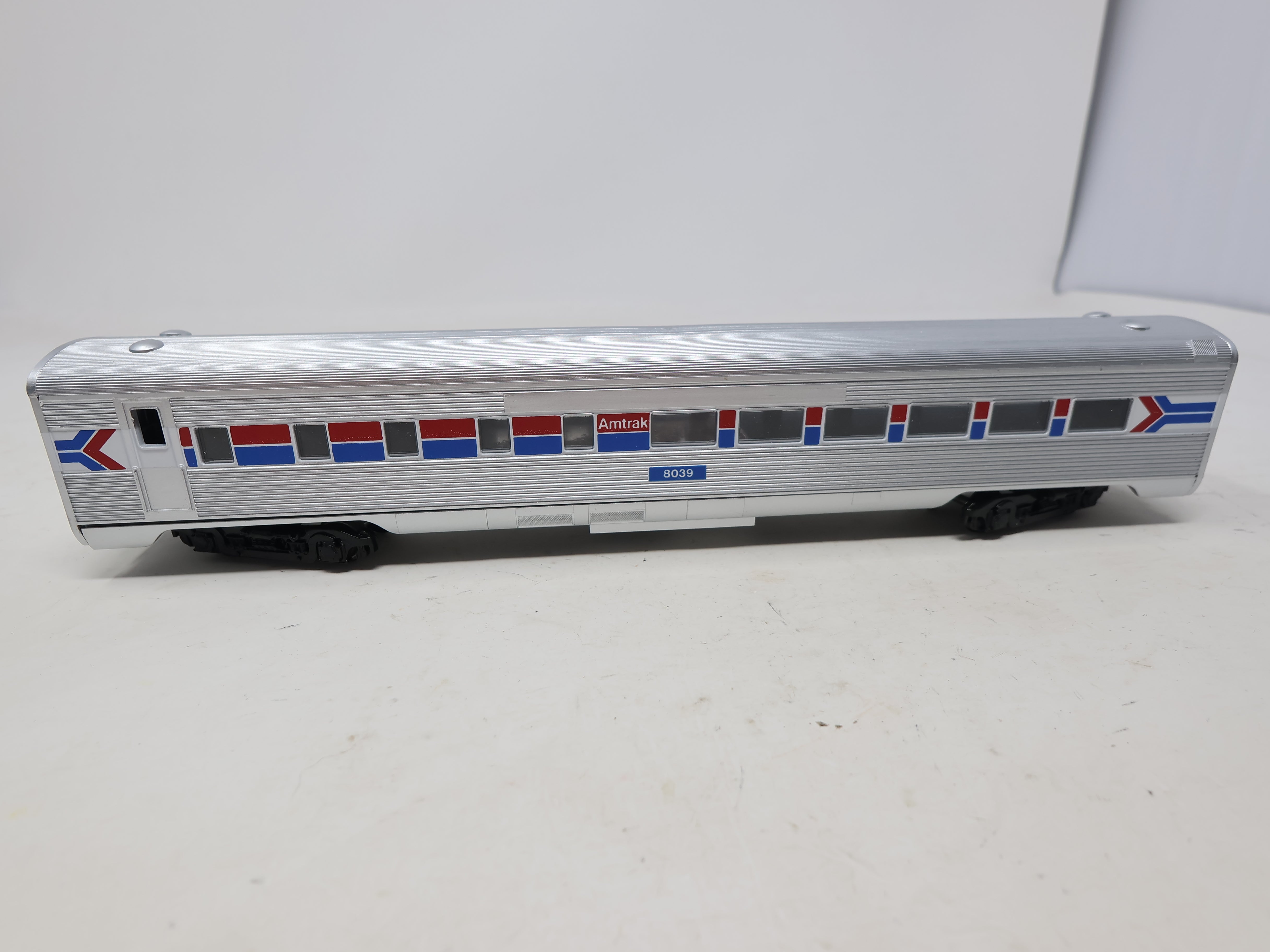 USED Athearn 1799 HO Scale, SL Diner Passenger Car, Amtrak #8039