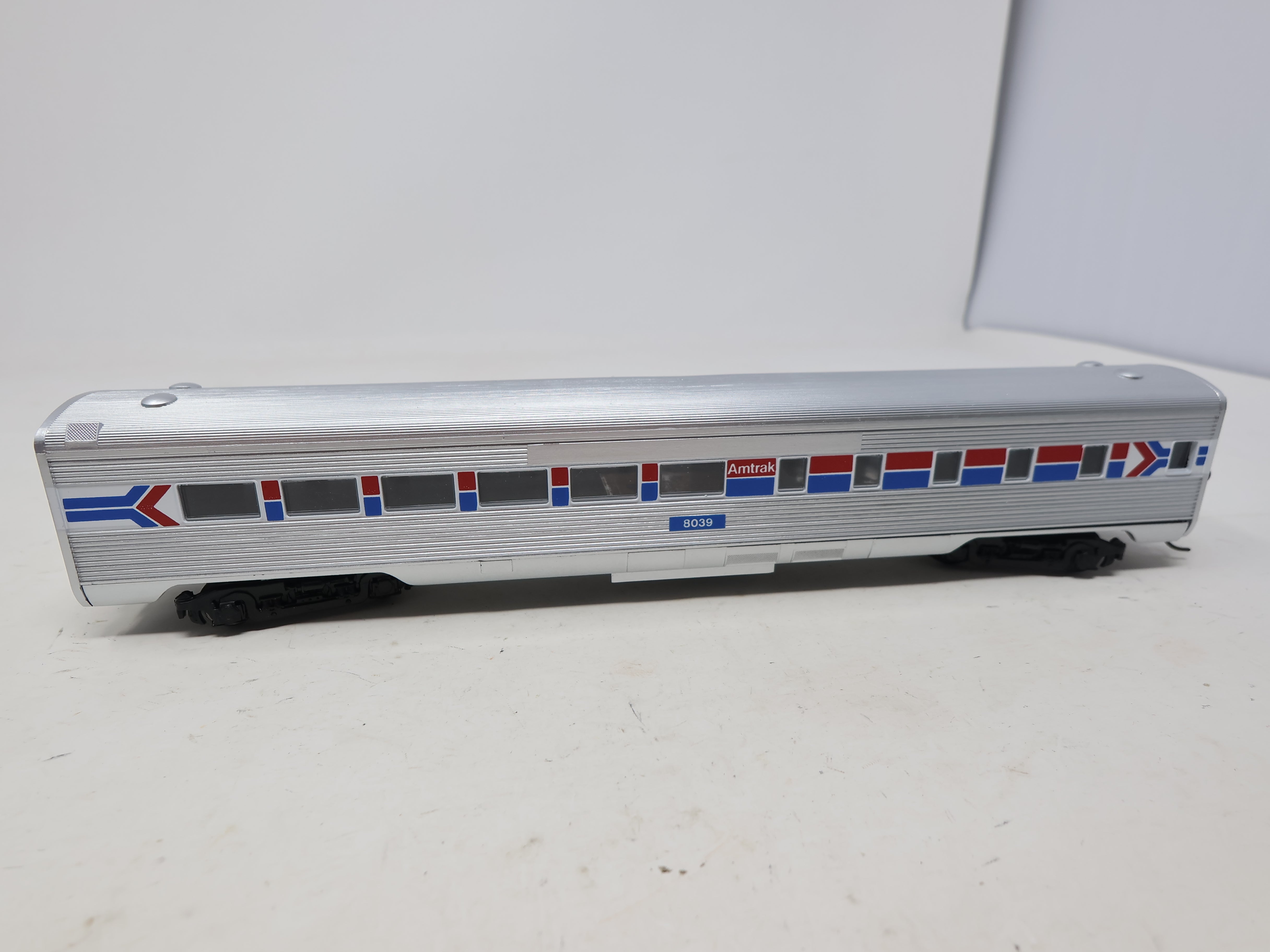 USED Athearn 1799 HO Scale, SL Diner Passenger Car, Amtrak #8039