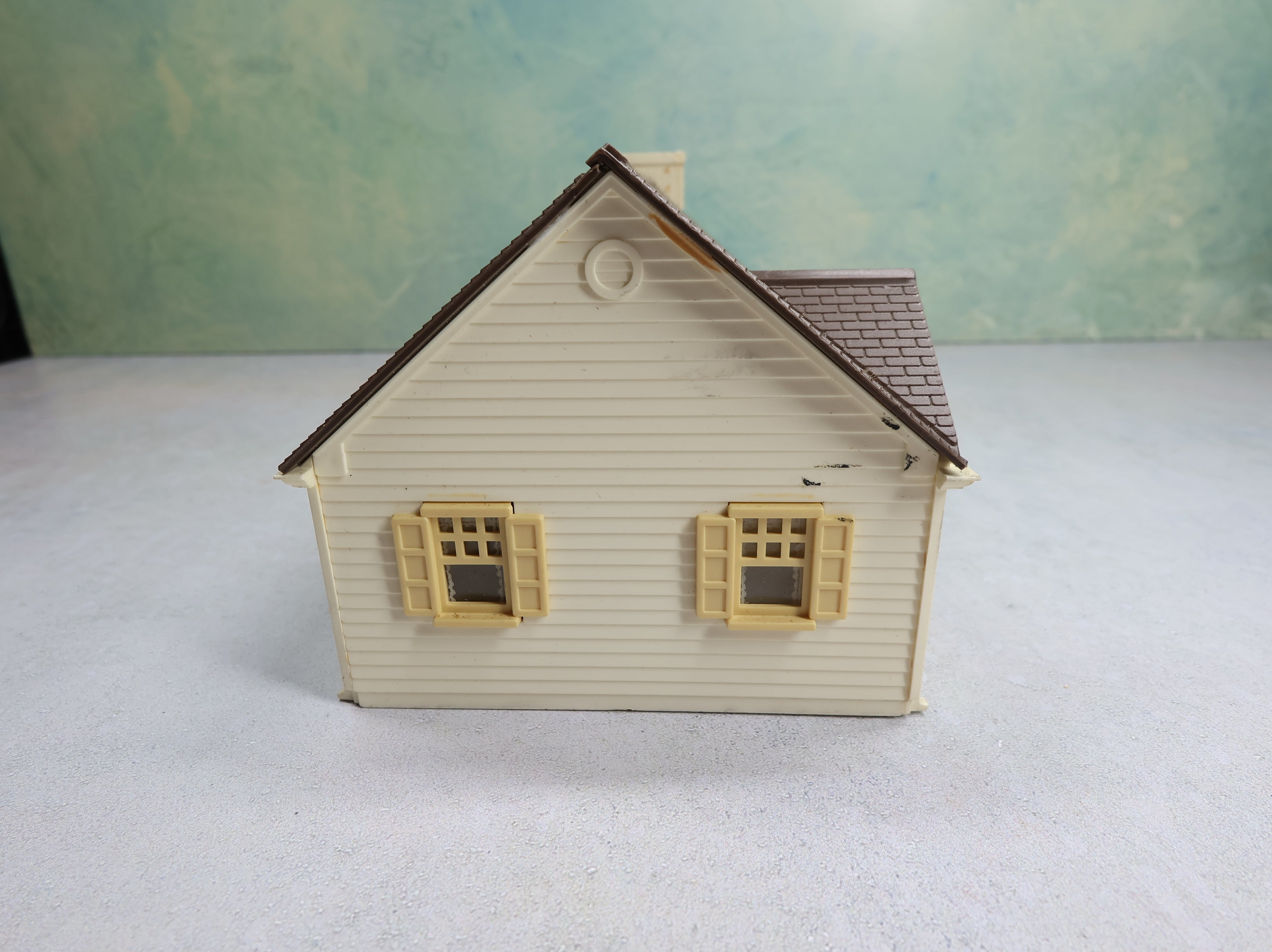 USED Bachmann Plasticville O New England Rancher Home