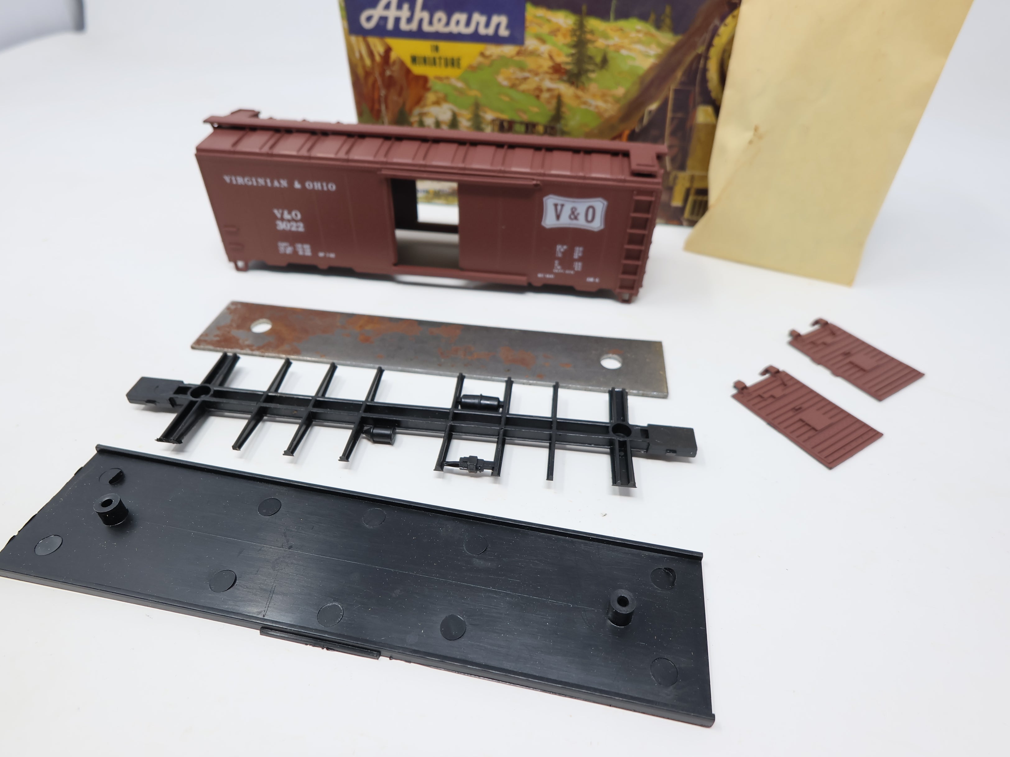 USED Athearn HO Scale 40' Steel Box Car Virginian & Ohio V&O #3022 KIT