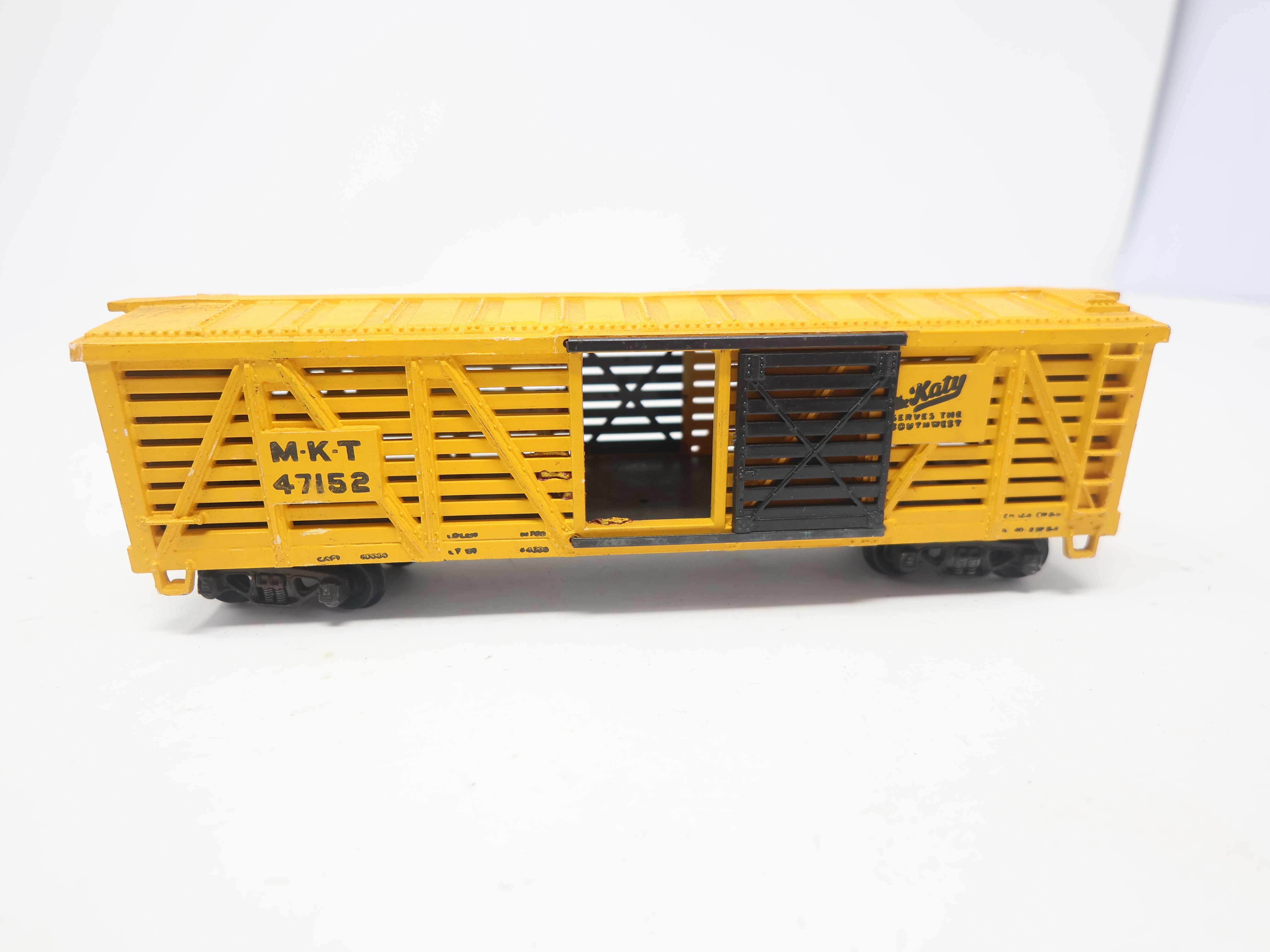 USED Varney HO Scale, 40' Stock Car, Missouri-Kansas-Texas MKT #47152