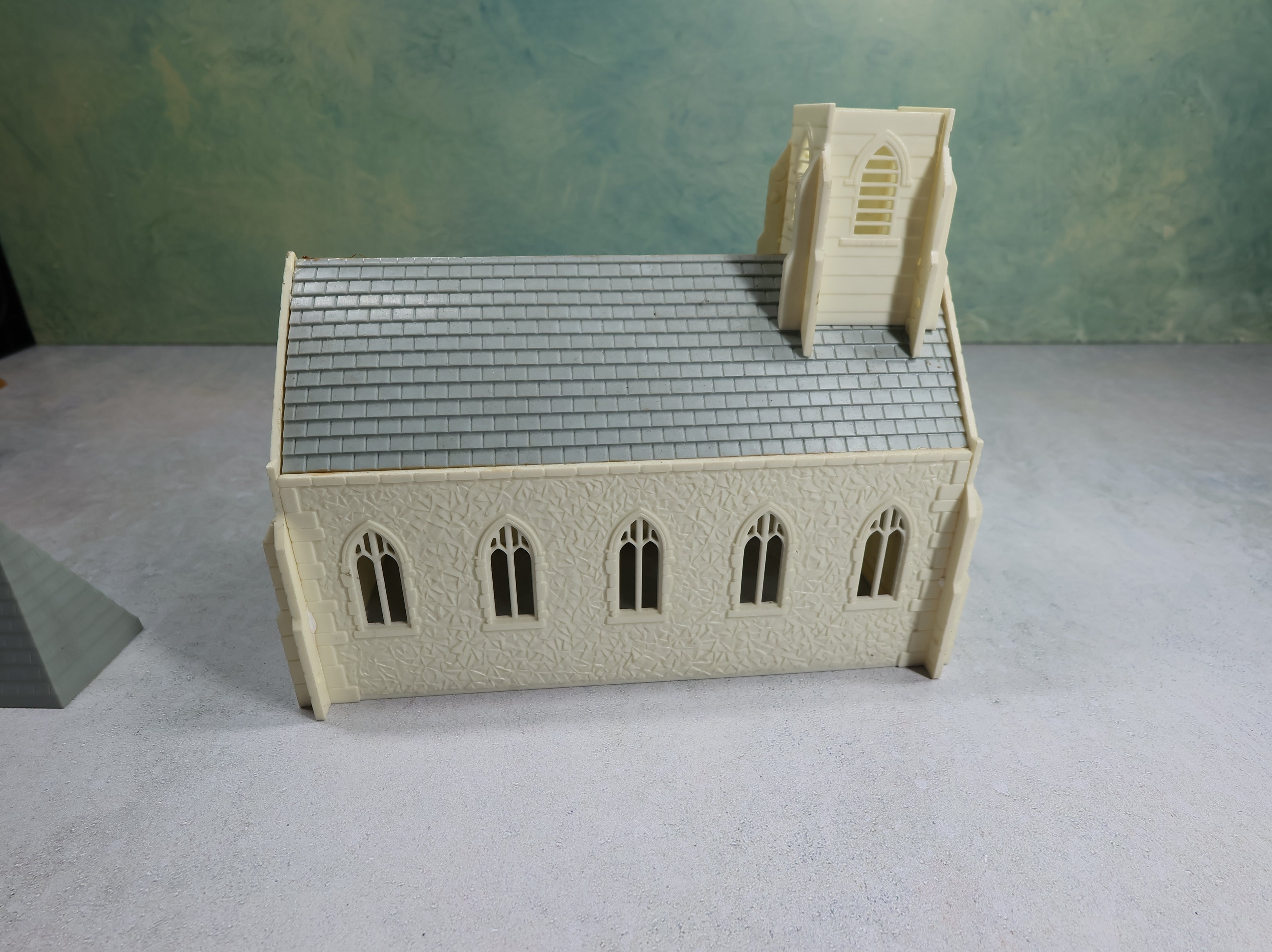 USED Bachmann Plasticville O White Church