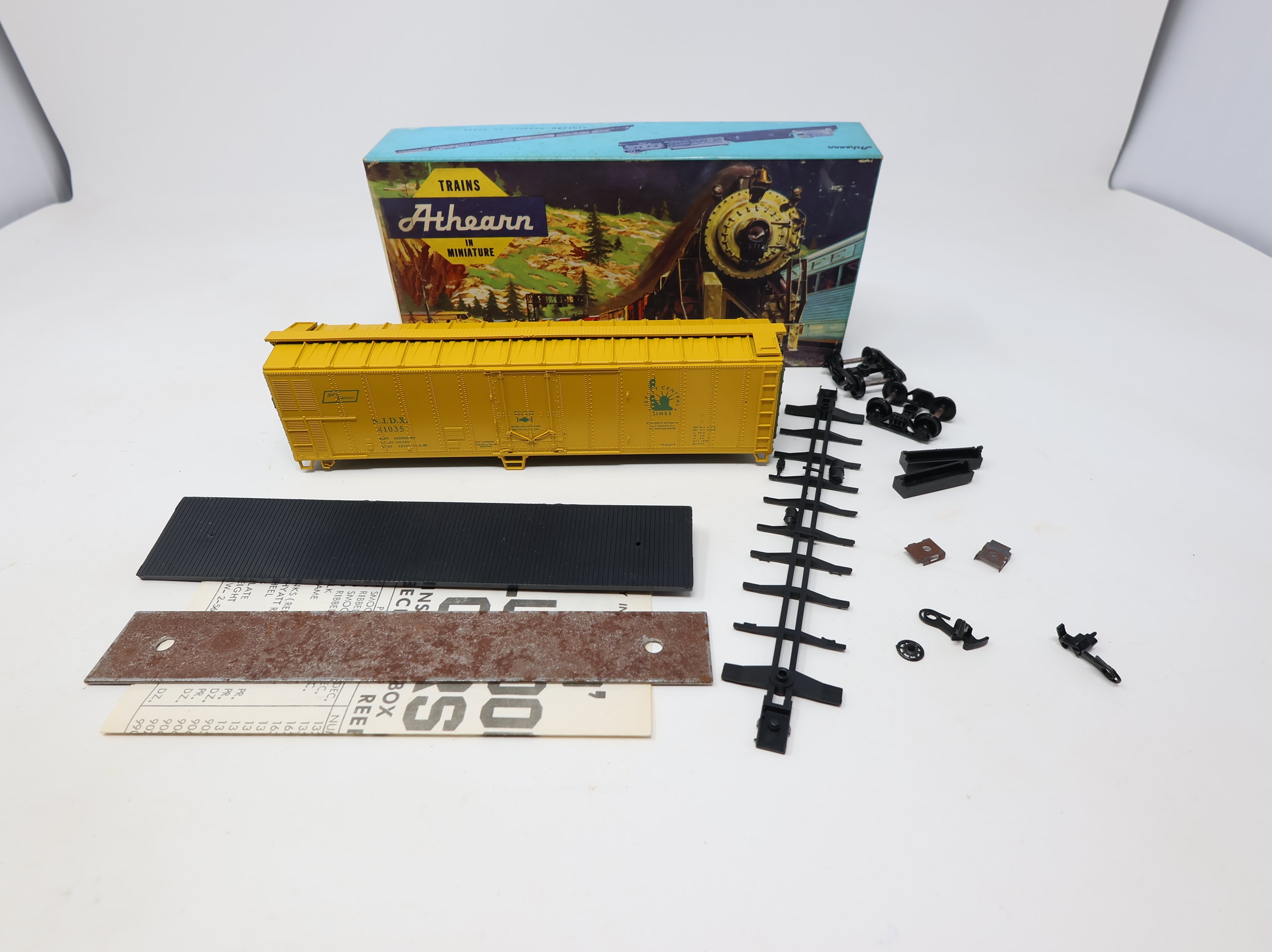 USED Athearn 1622 HO Scale 50' Box Car Jersey Central NJDX #41035 KIT