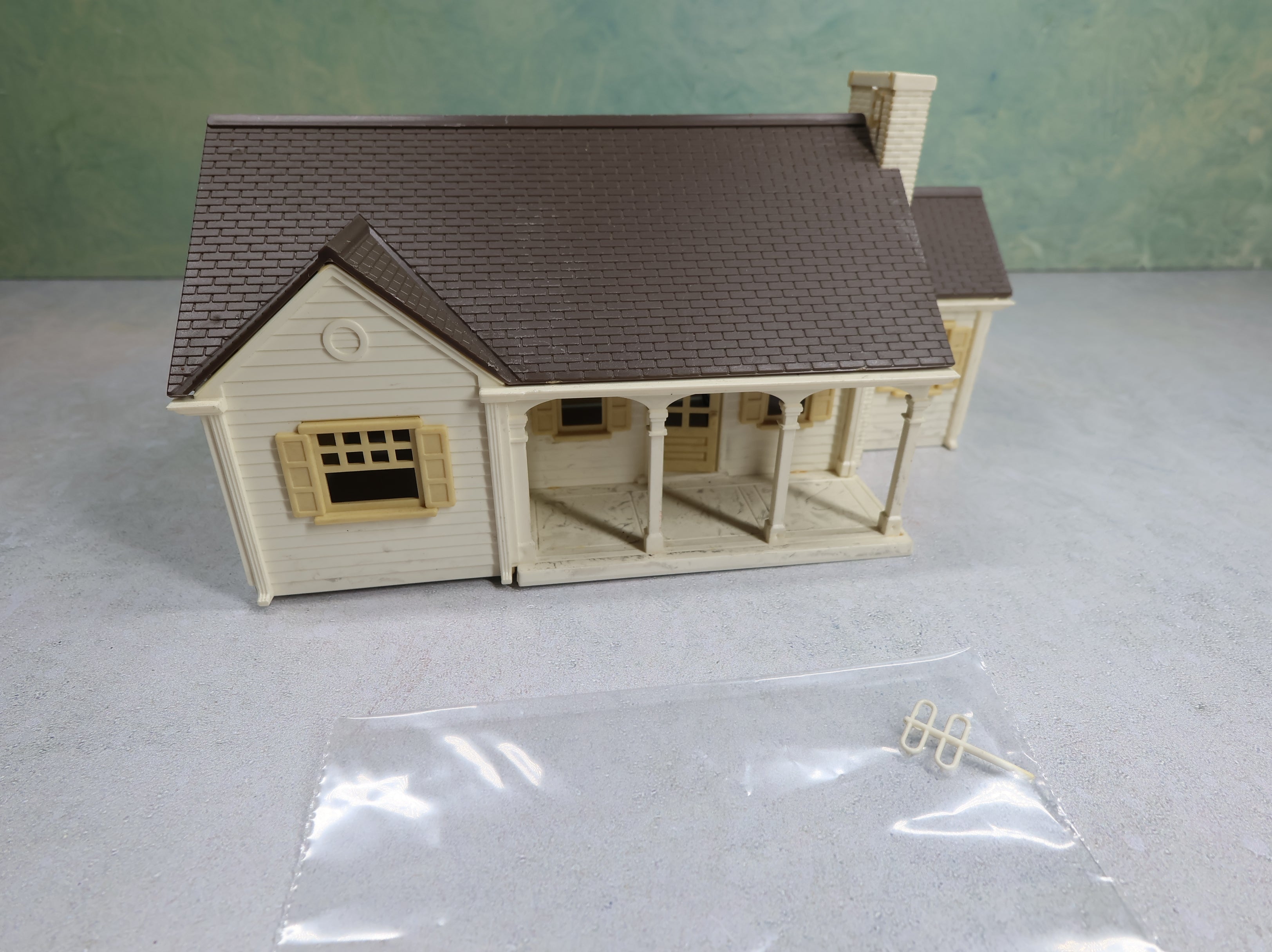 USED Bachmann Plasticville O New England Rancher