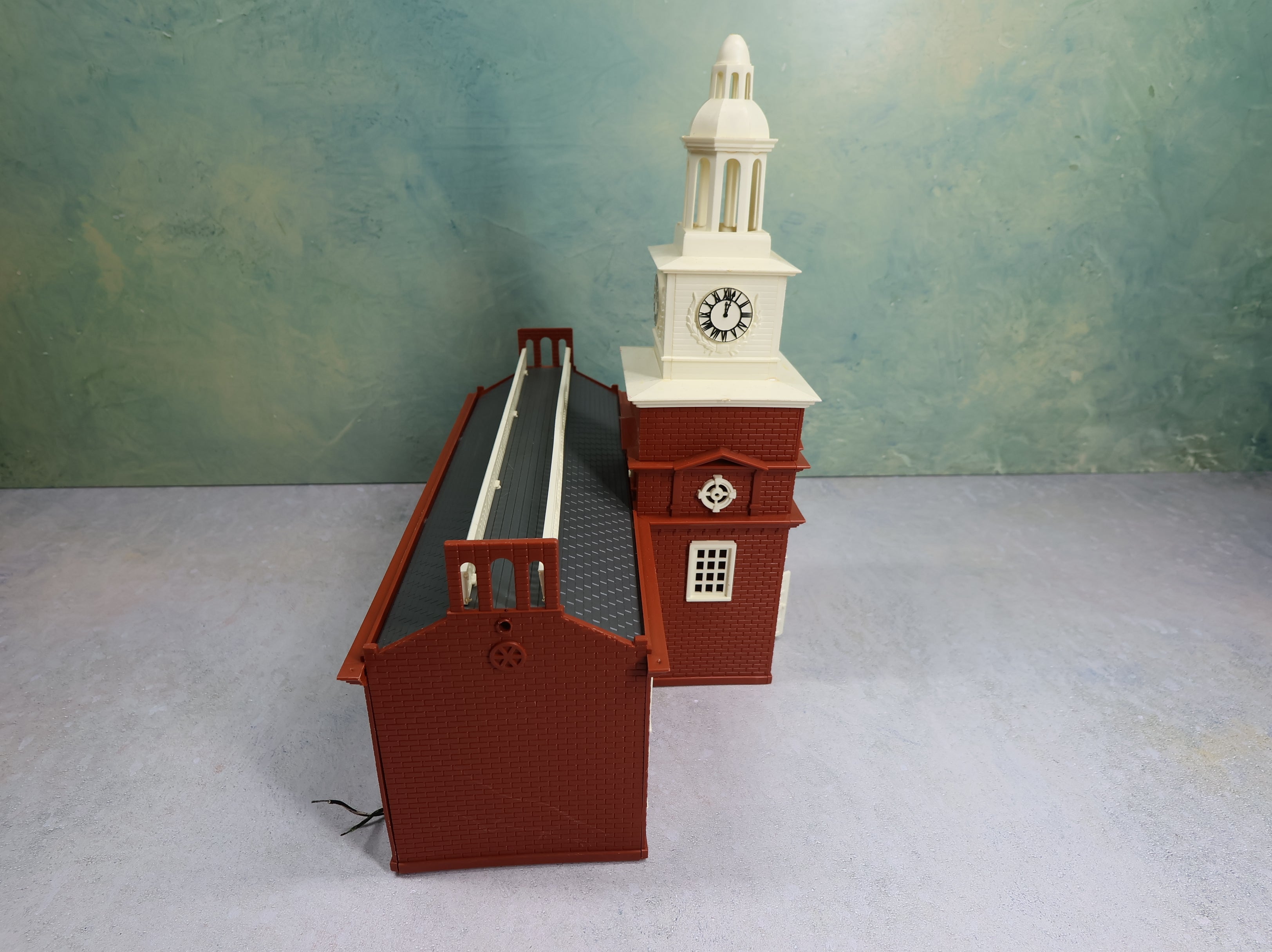 USED Bachmann Plasticville O Independence Hall