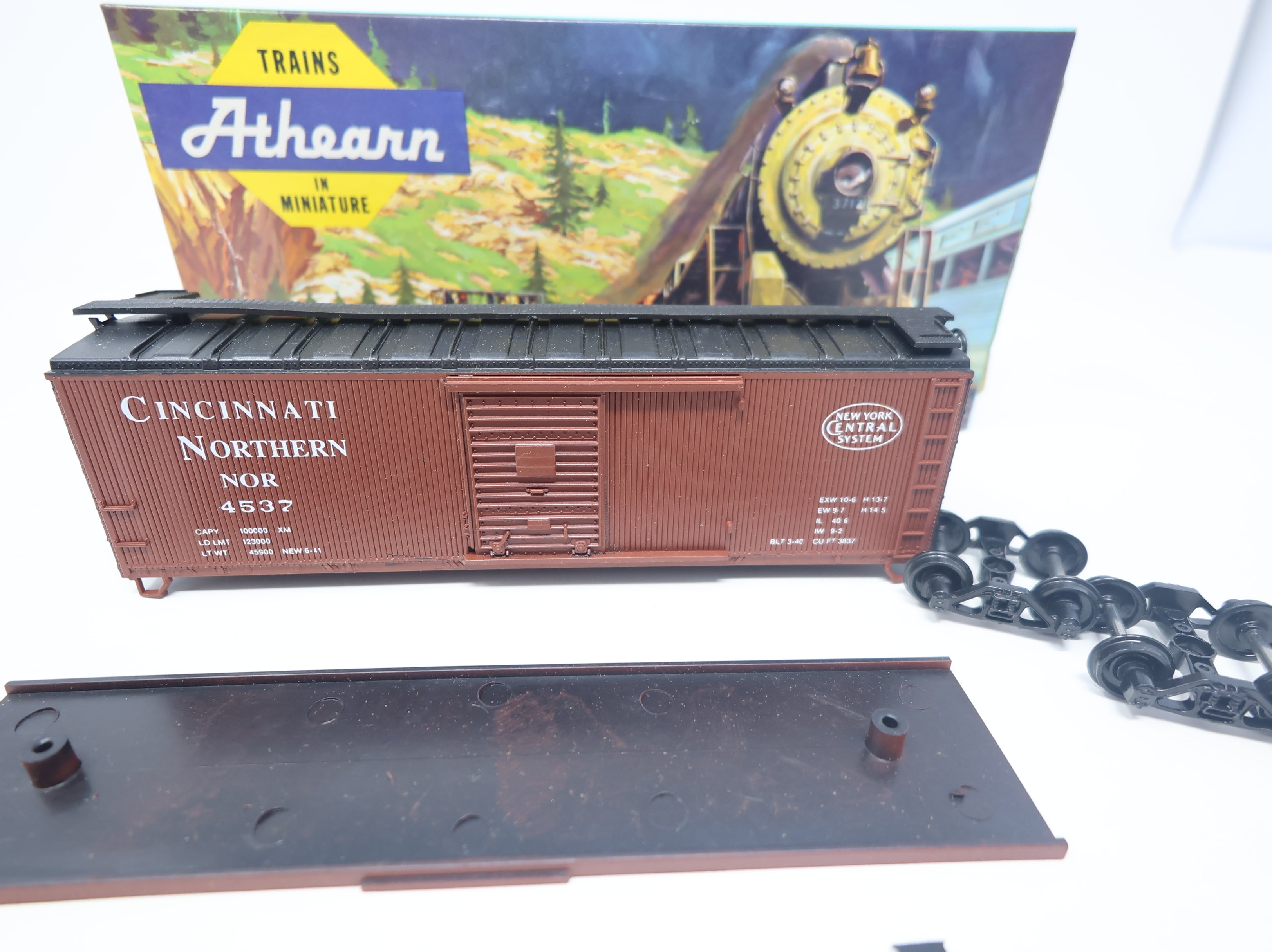 USED Athearn HO Scale 40' Wood Sided Box Car Cincinnati Northern NOR #4537 Cooper & Oshtemo KIT