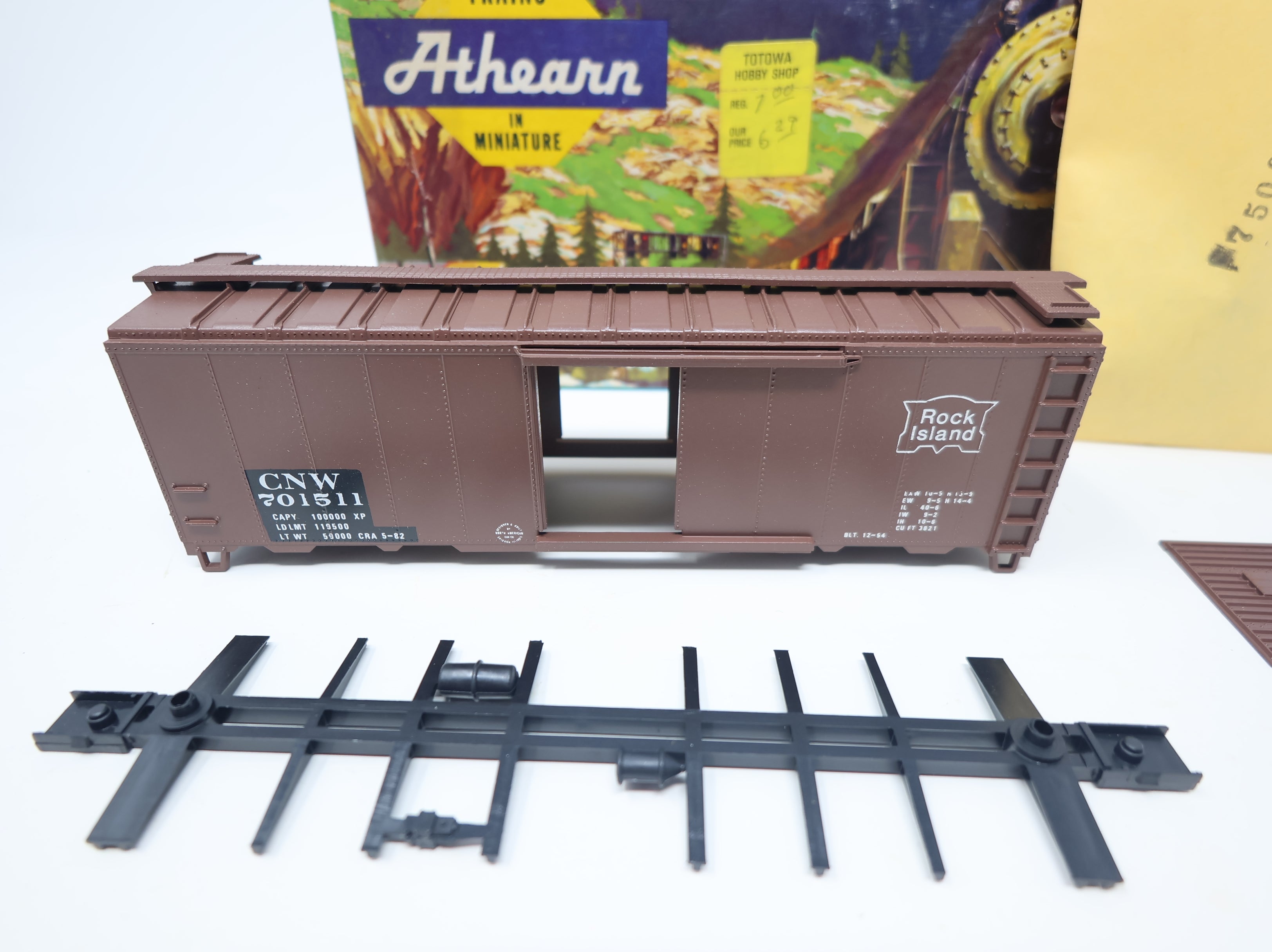 USED Athearn 1446 HO Scale 40' Steel Box Car Chicago & North Western CNW #701511 EX-Rock, Bev-Bel KIT