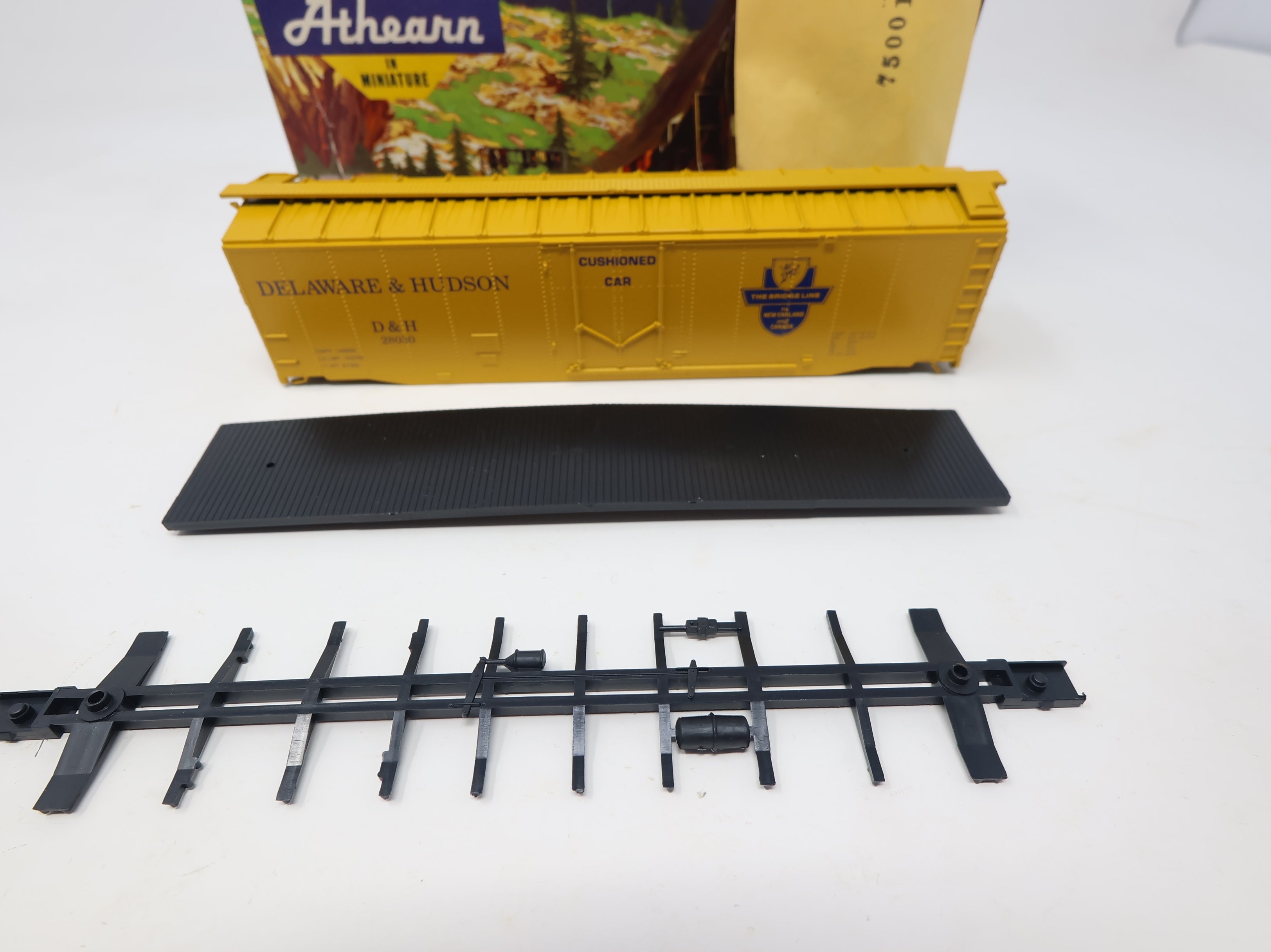 USED Athearn HO Scale 50' Box Car Delaware and Hudson D&H #28030 Custom KIT