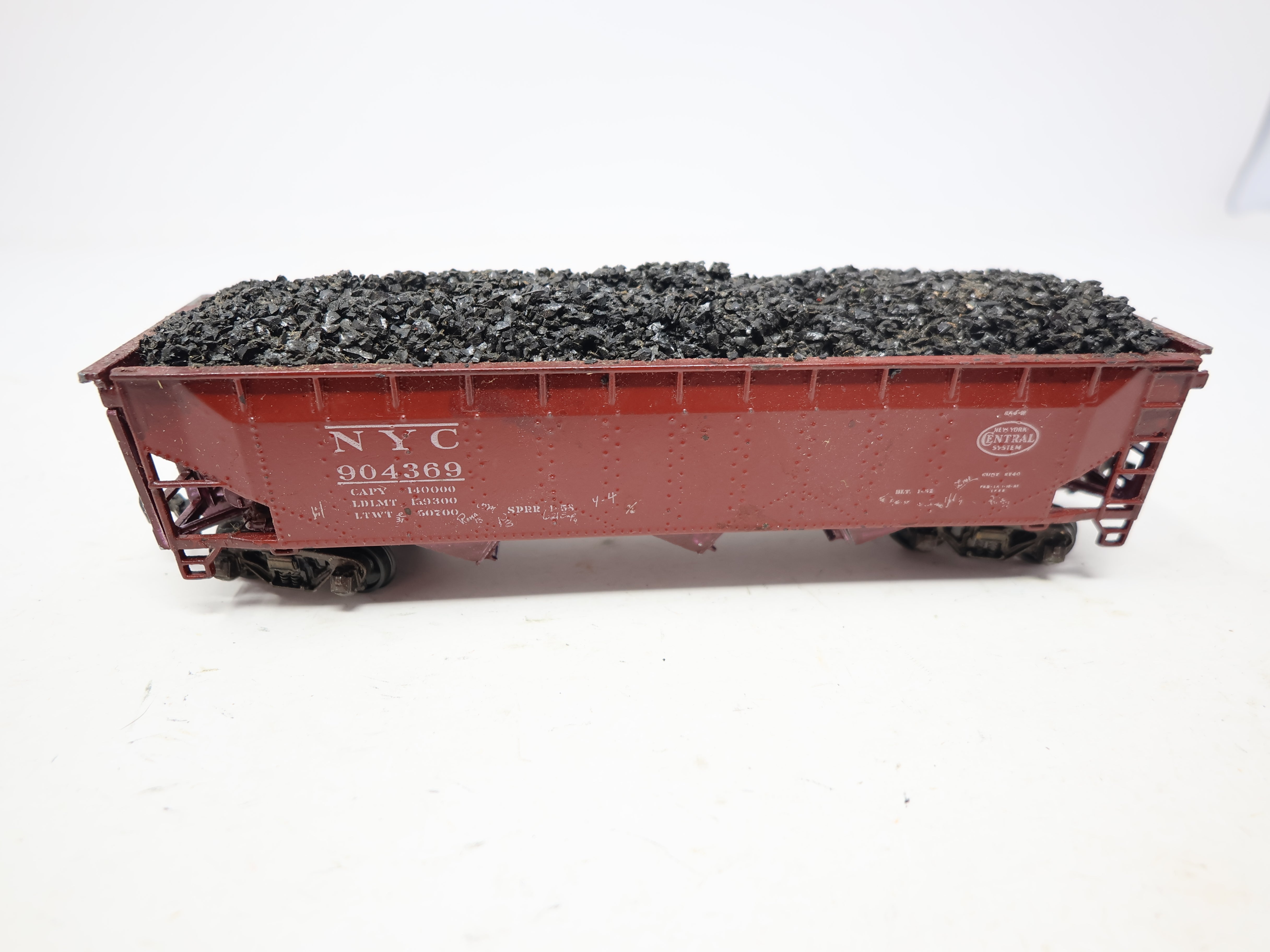 USED HO Scale, 3 Bay Open Hopper w/ Coal Load (metal), New York Central NYC #904369