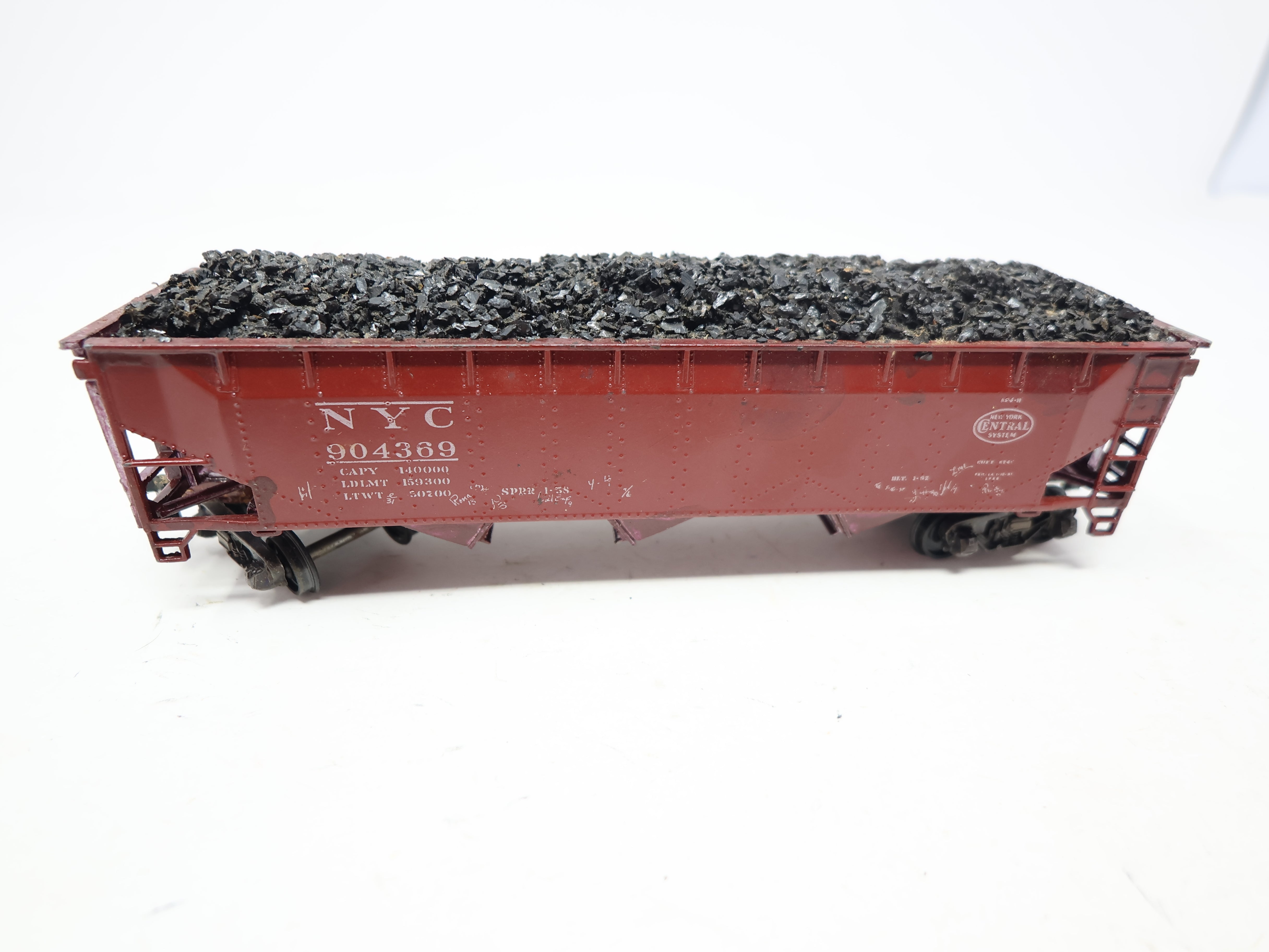 USED HO Scale, 3 Bay Open Hopper w/ Coal Load (metal), New York Central NYC #904369