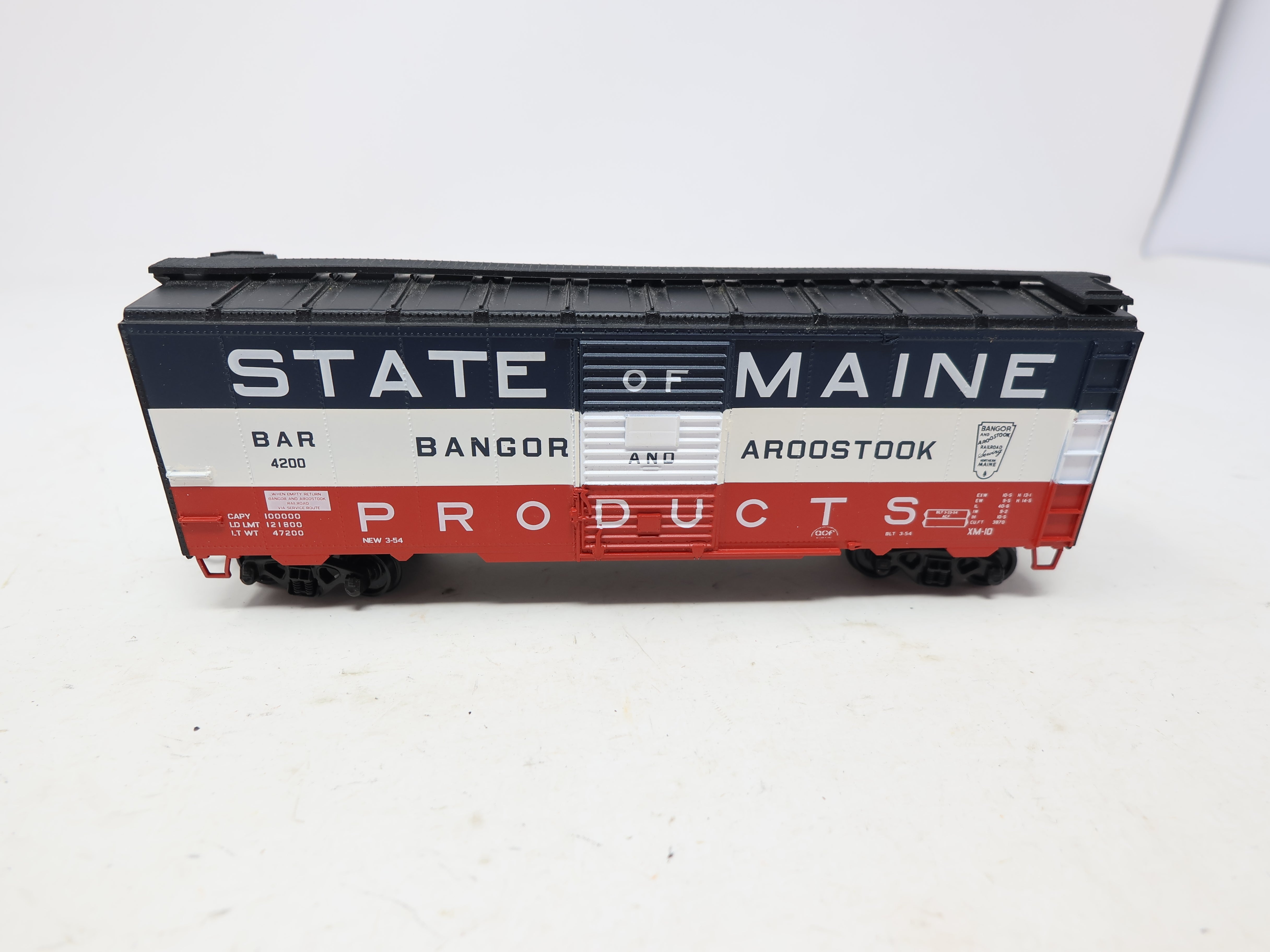 USED Athearn HO Scale, 40' Box Car, Bangor and Aroostook BAR #4200, State of Maine