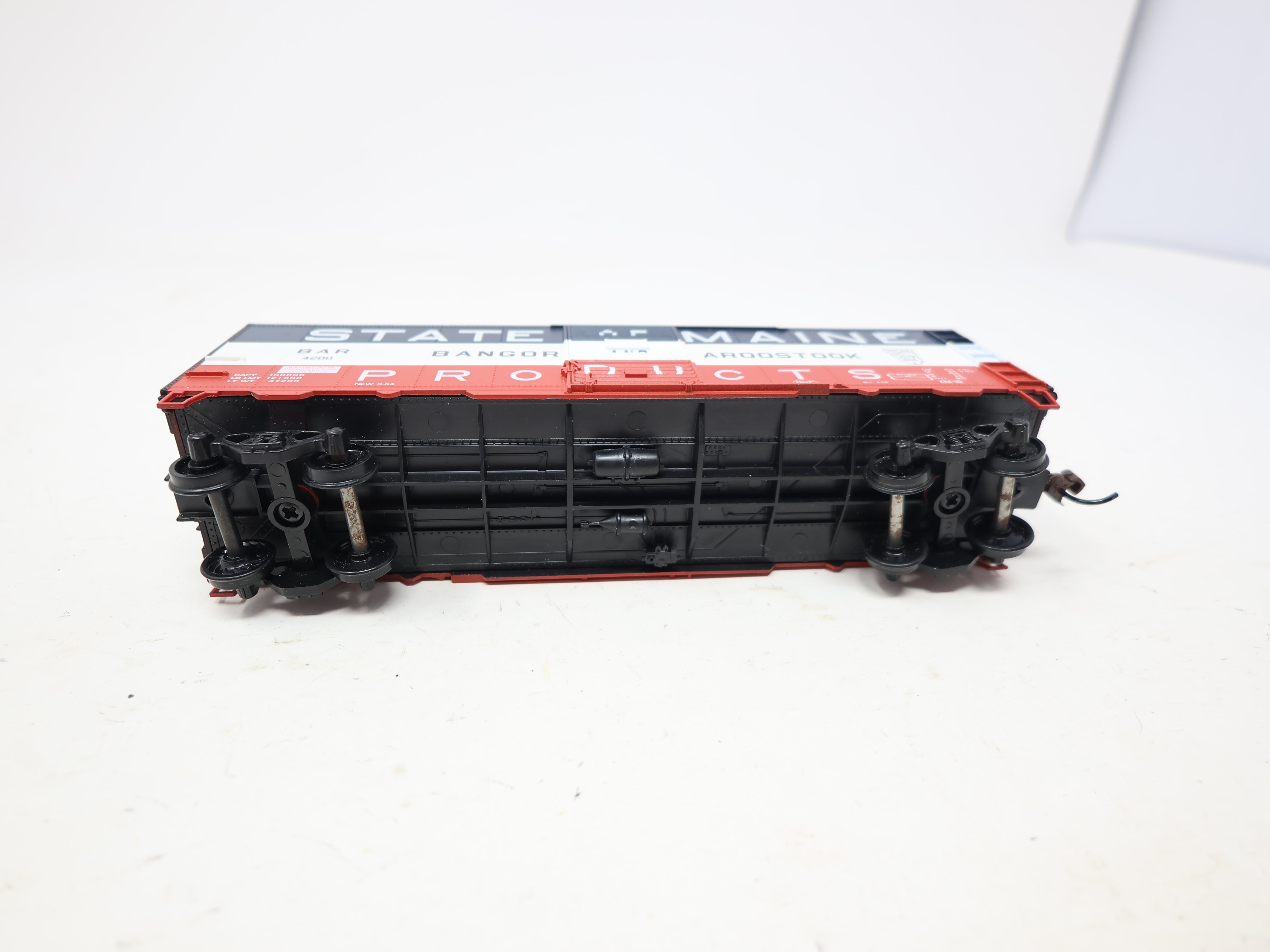 USED Athearn HO Scale, 40' Box Car, Bangor and Aroostook BAR #4200, State of Maine