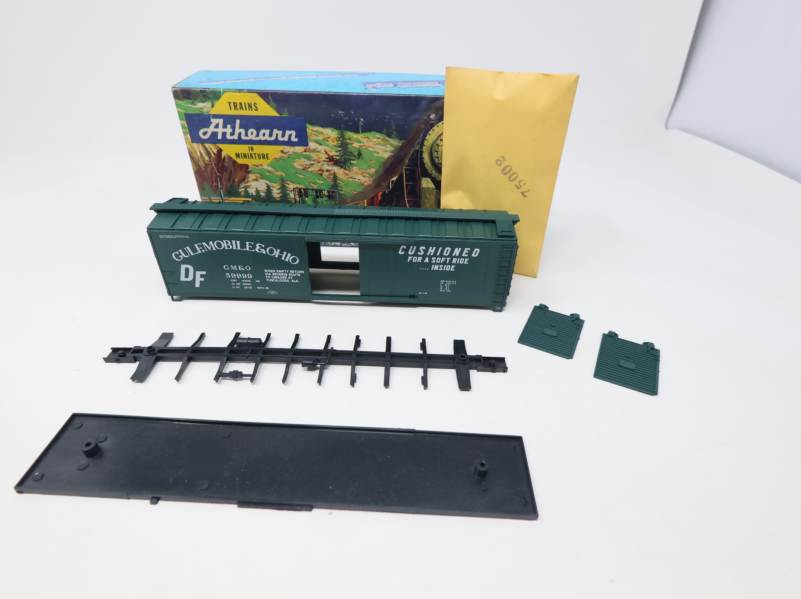 USED Athearn HO Scale 50' Box Car Gulf Mobile & Ohio GM&O #59999 Rail Runner Custom KIT