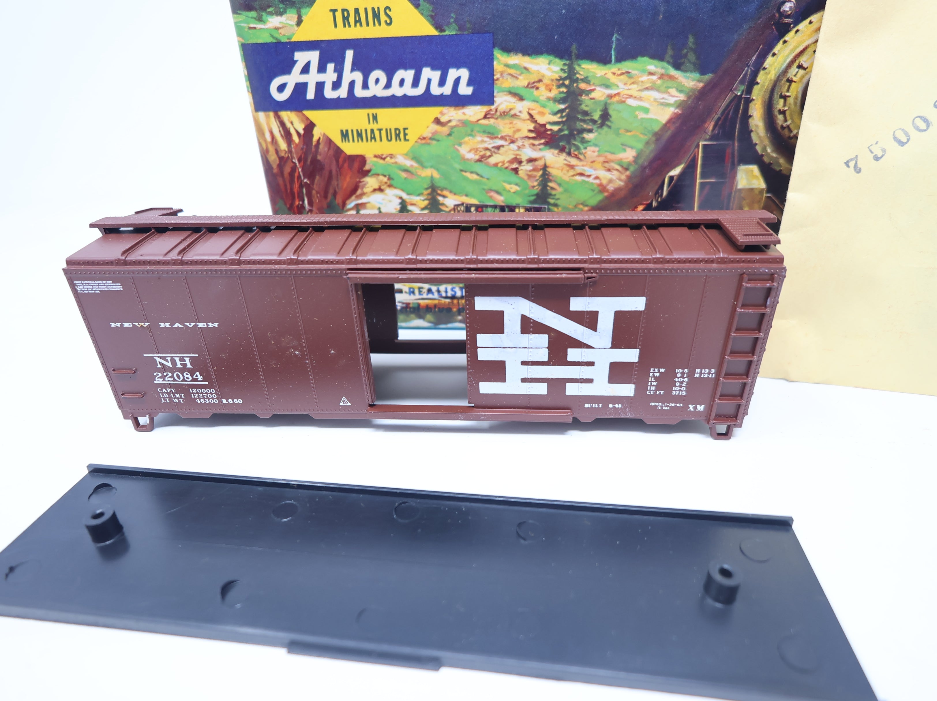 USED Athearn HO Scale 40' Steel Box Car New Haven NH #22084 Bev-Bel KIT