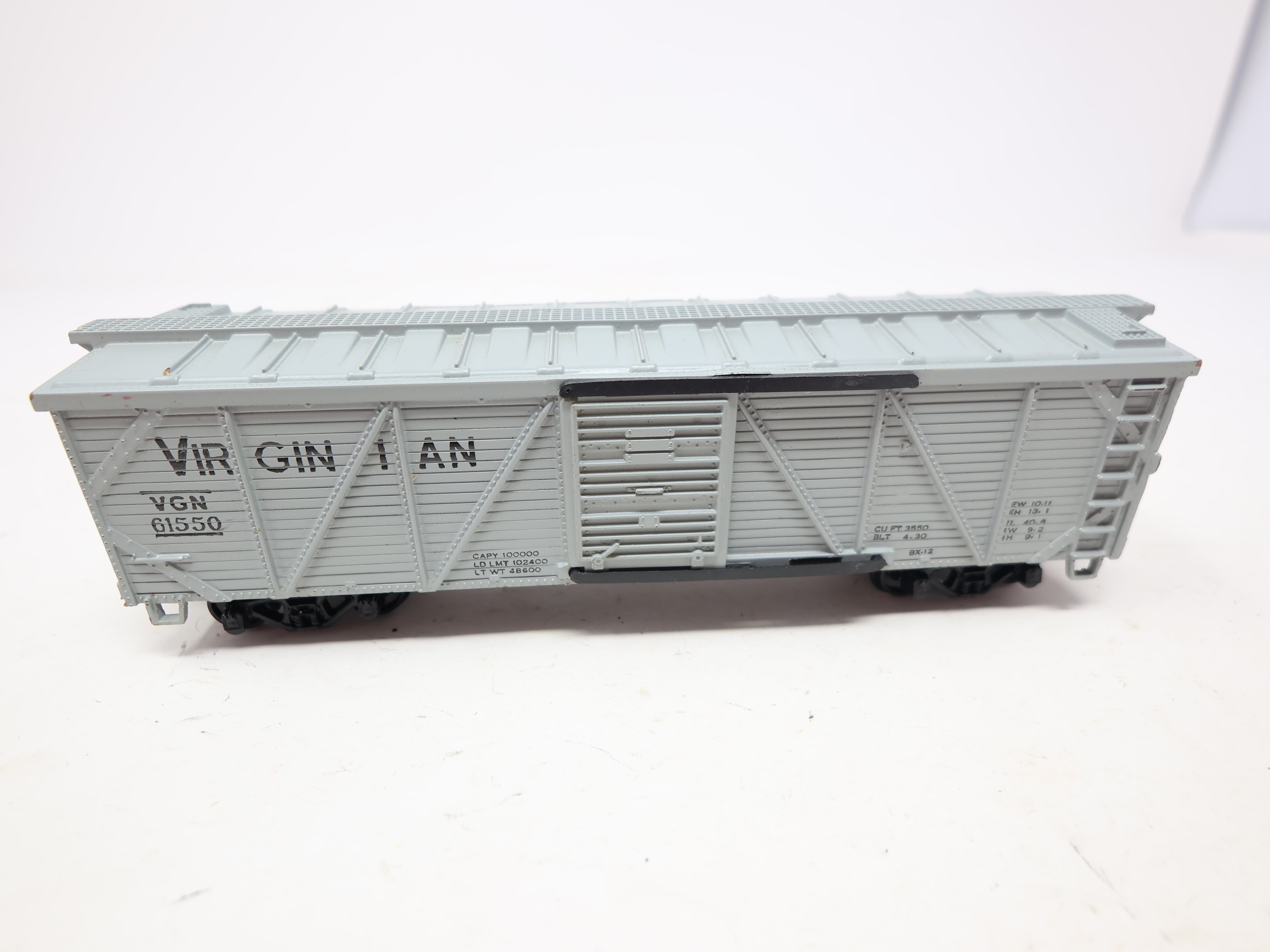 USED HO Scale, Wooden Box Car, Virginian VGN #64550