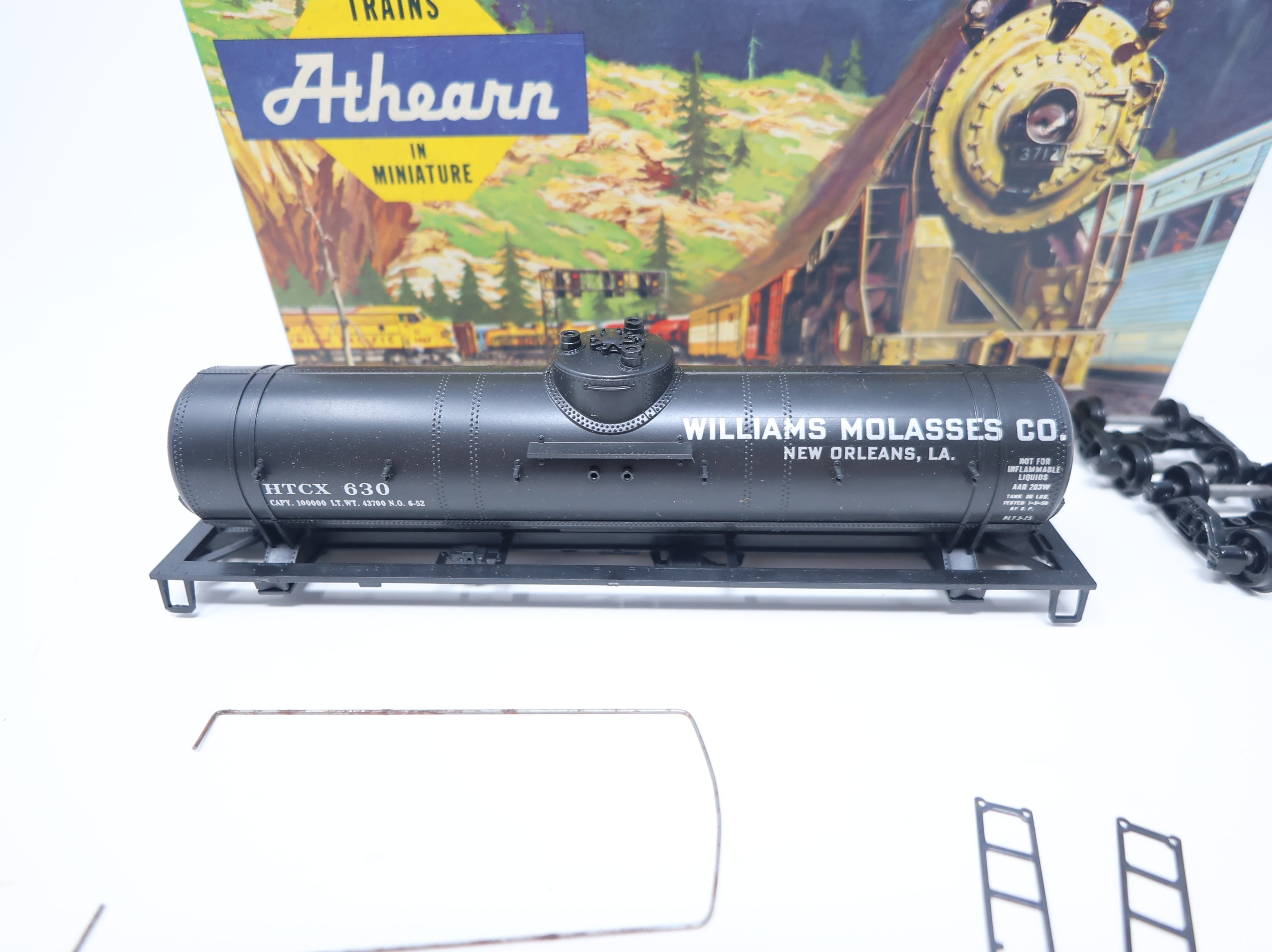 USED Athearn HO Scale Single Dome Tank Car Williams Molasses HTCX #630 Custom KIT