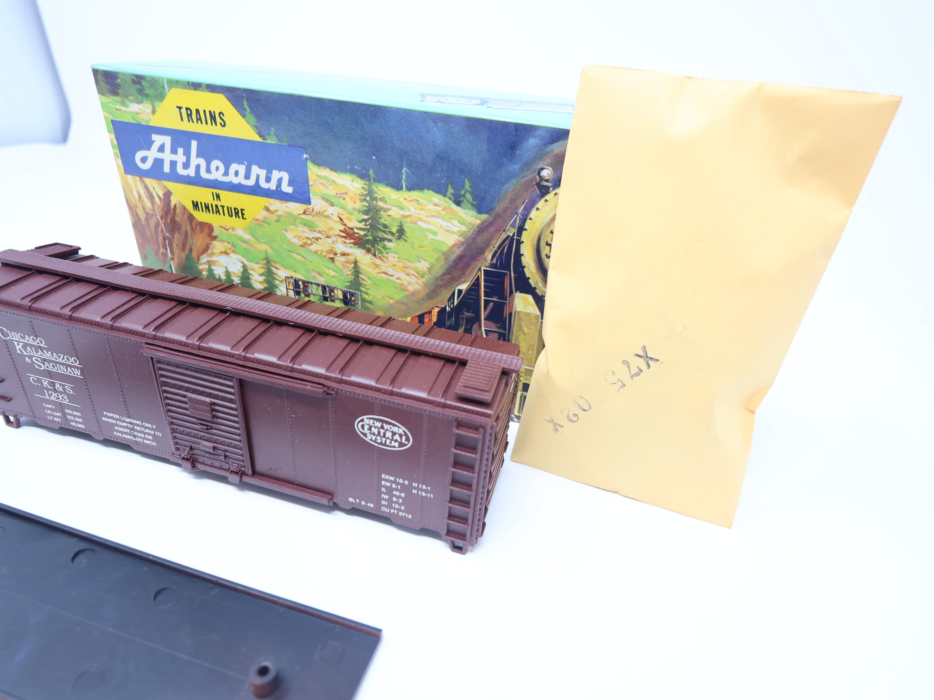 USED Athearn HO Scale 40' Steel Box Car Chicago Kalamazoo & Saginaw CK&S #1293 Cooper & Oshtemo KIT