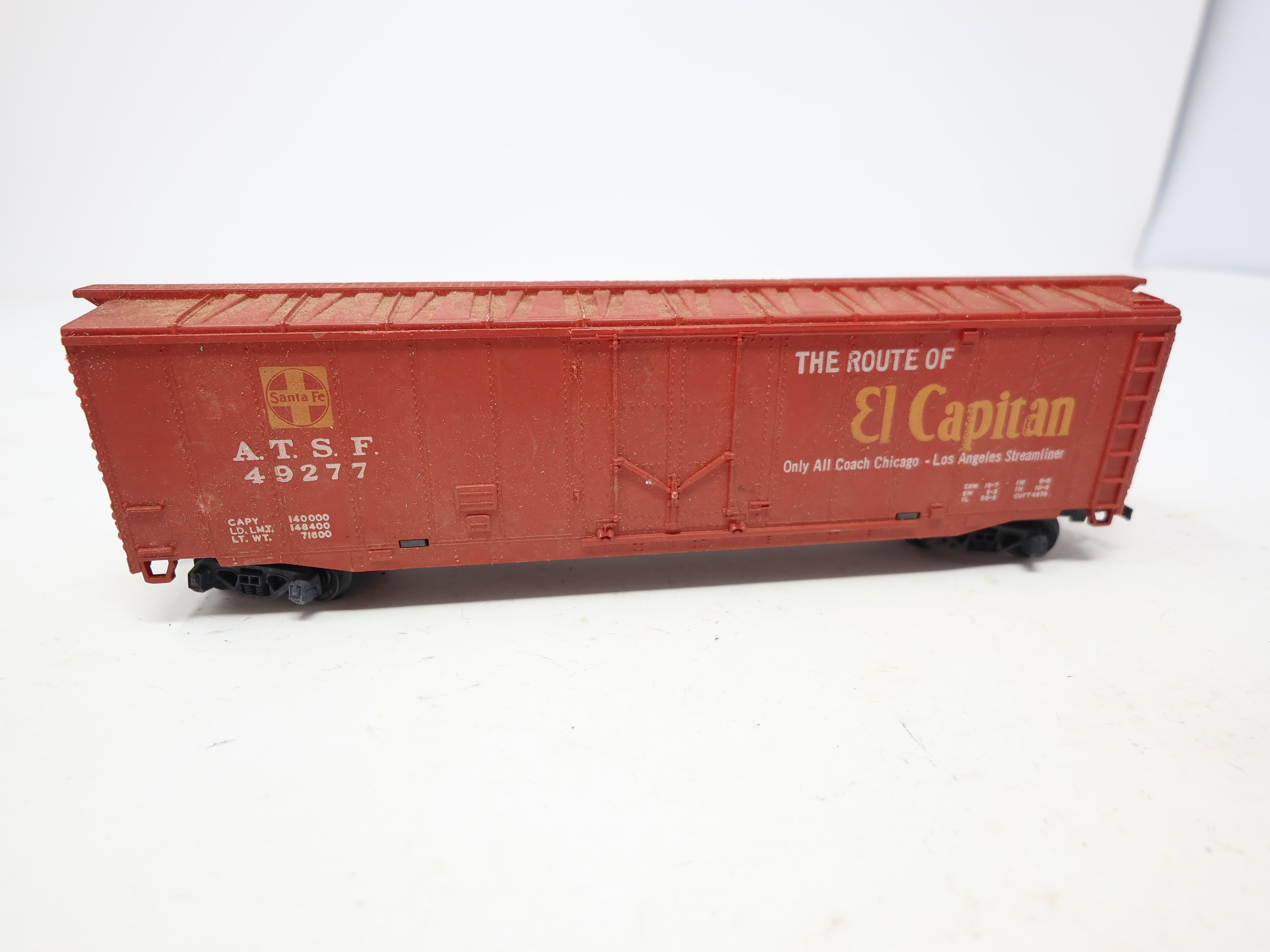 USED Tyco HO Scale, 50' Box Car, Santa Fe ATSF #49277