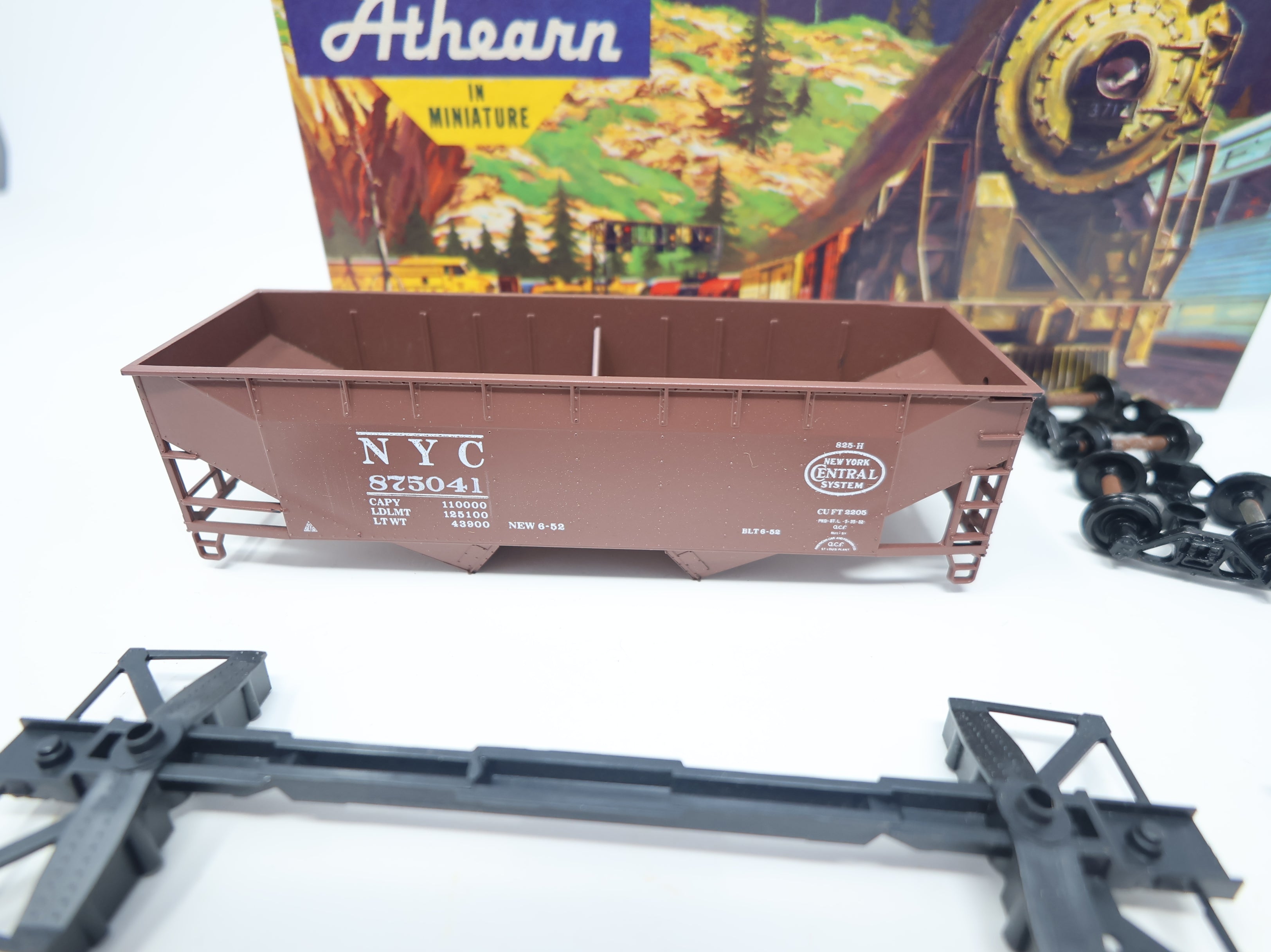 USED Athearn HO Scale 2 Bay Offset Hopper New York Central NYC #875041 KIT