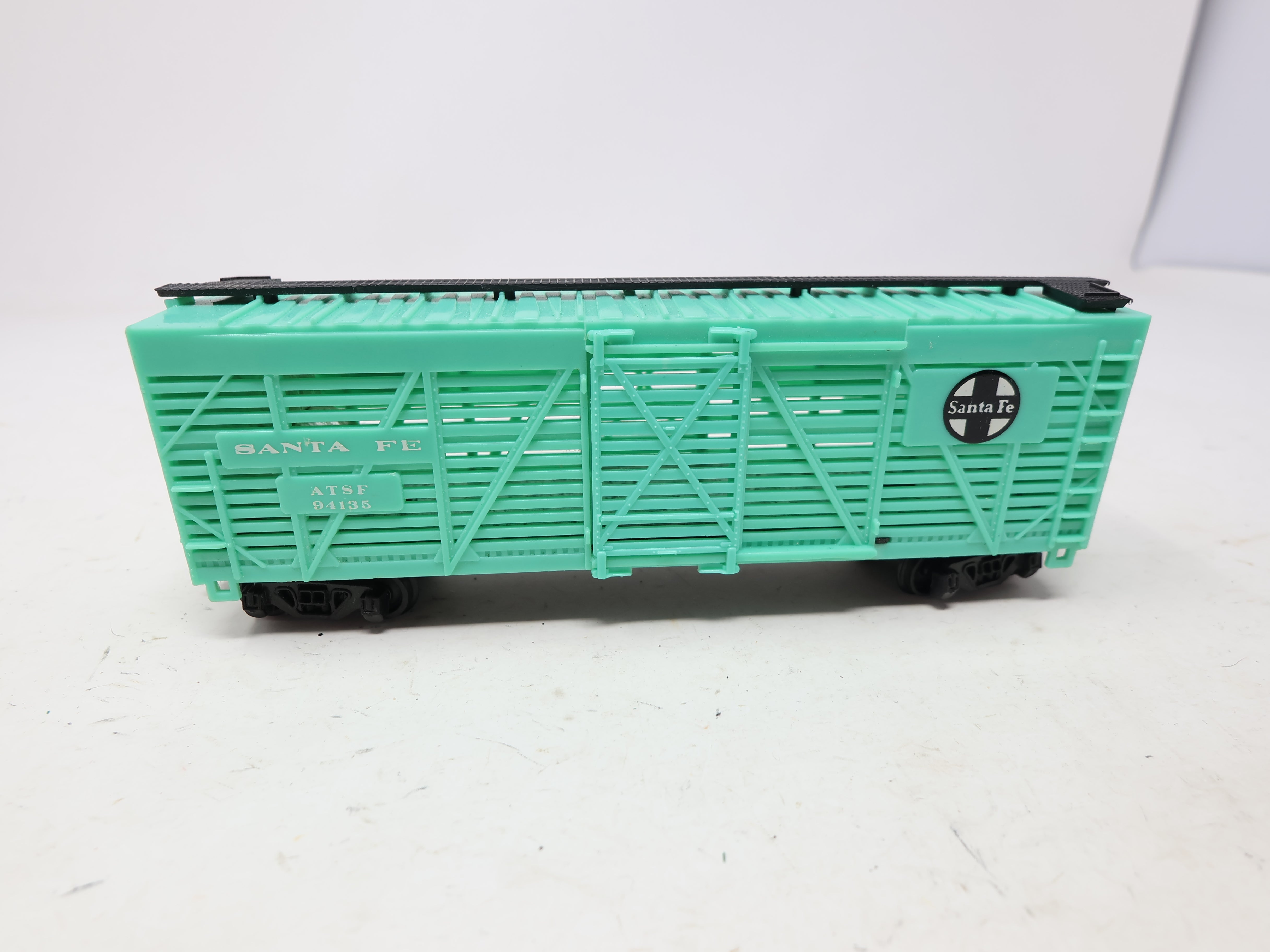 USED Bachmann HO Scale, 40' Stock Car, Santa Fe ATSF #94135