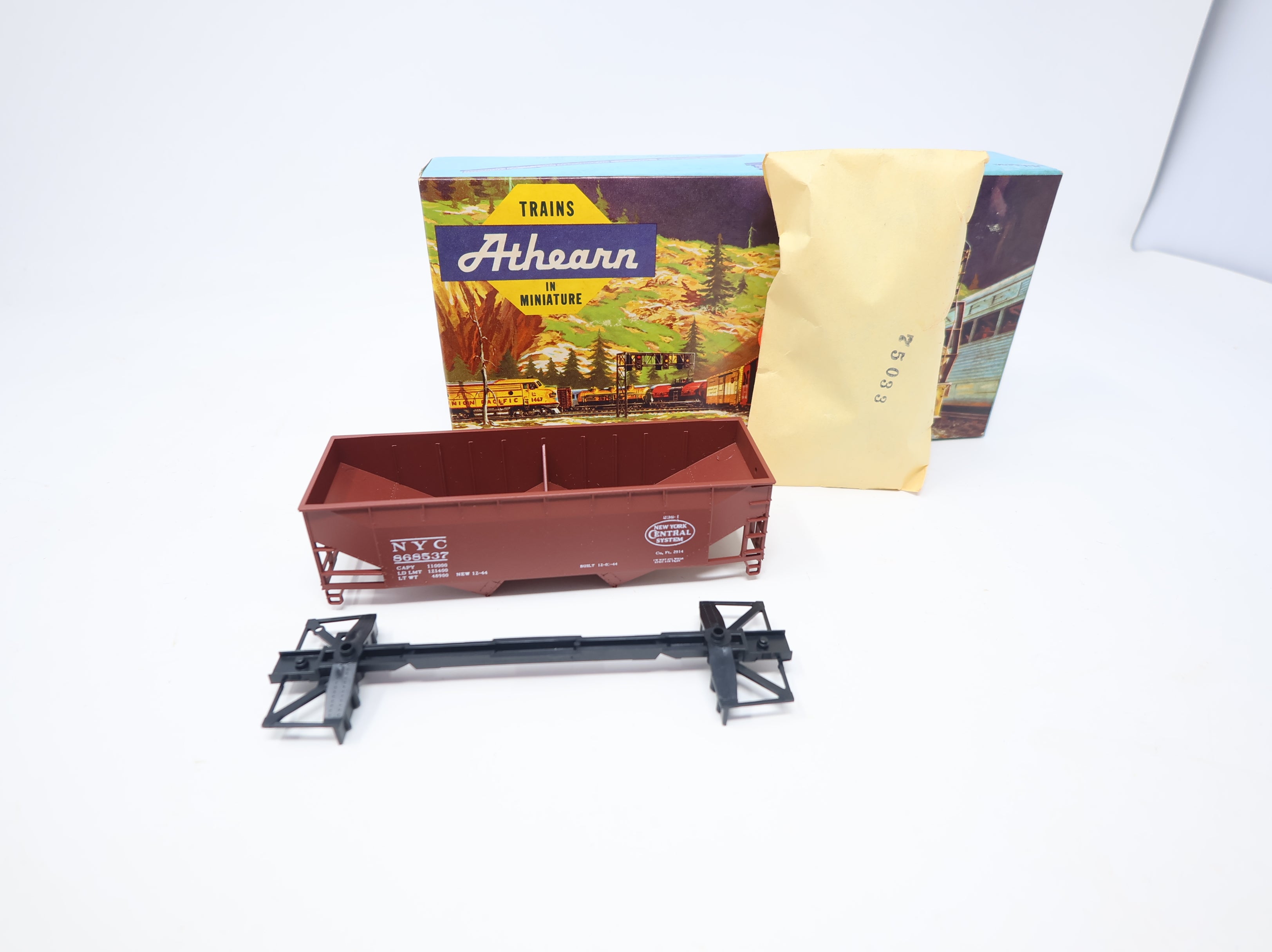 USED Athearn HO Scale 34' 2 Bay Flat-End Hopper New York Central NYC #868537 Bev-Bel KIT