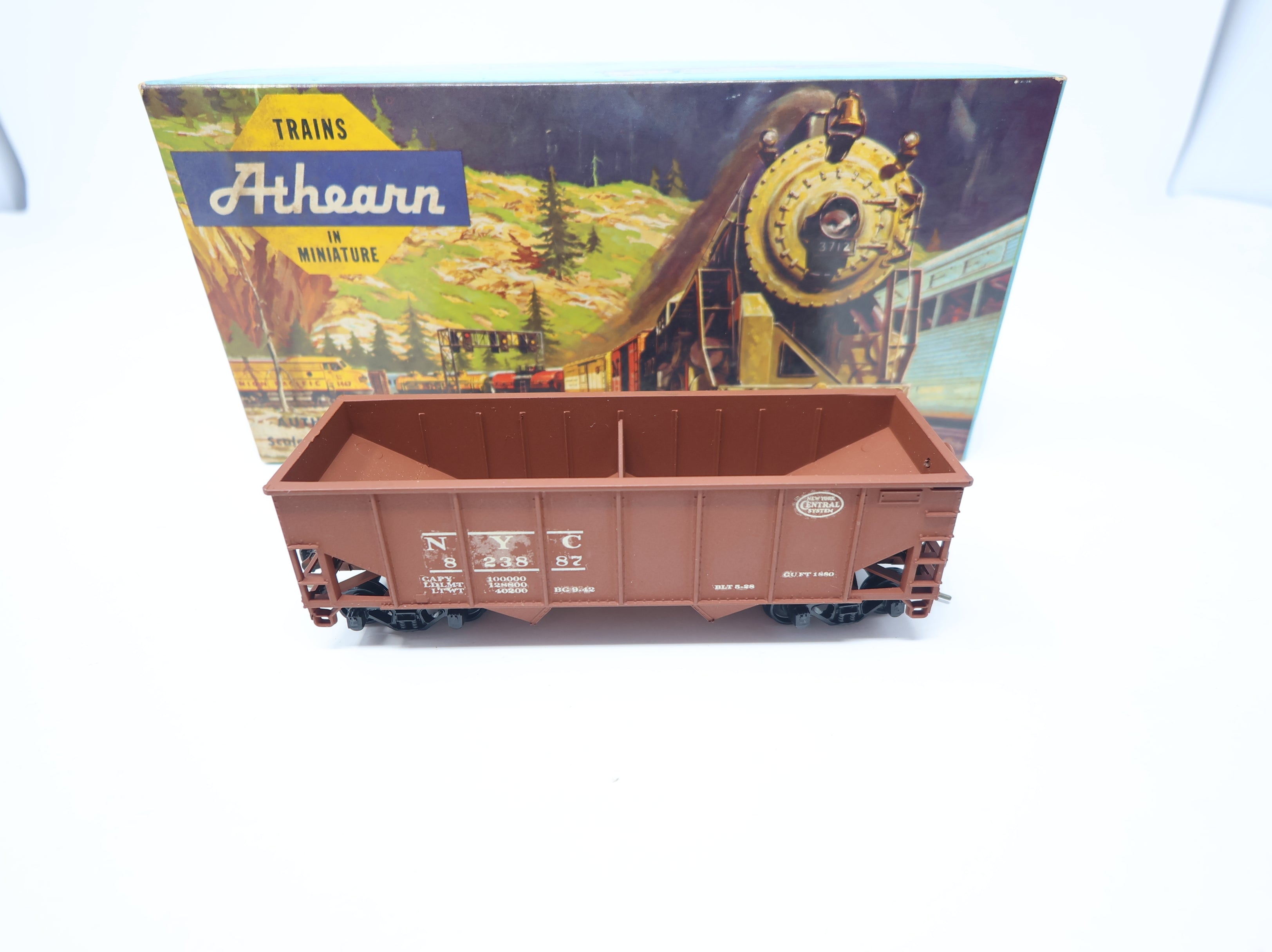 USED Athearn HO Scale 34' 2 Bay Flat-End Hopper New York Central NYC #823887 Decal