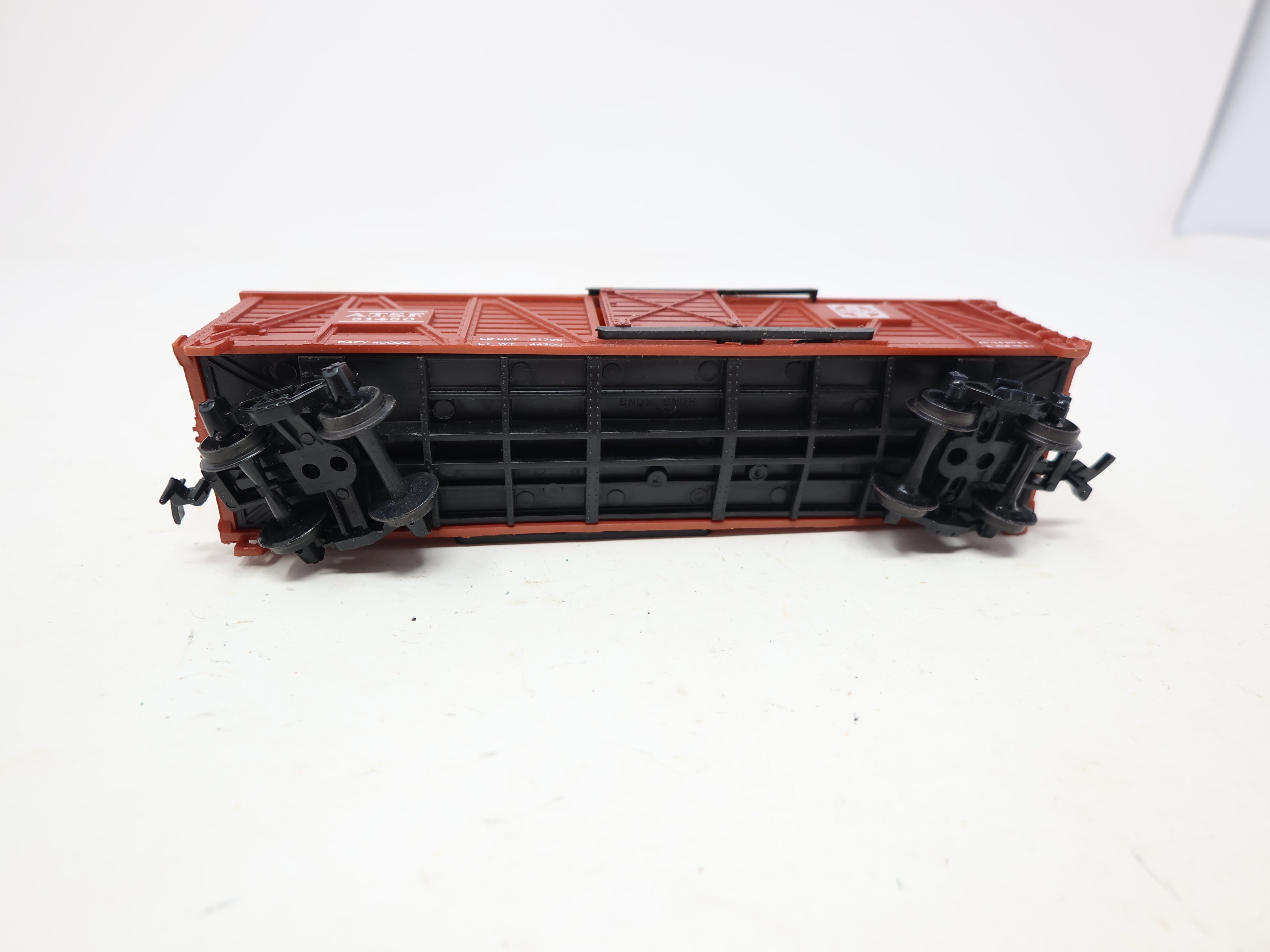 USED HO Scale, 40' Stock Car, Santa Fe ATSF #51450